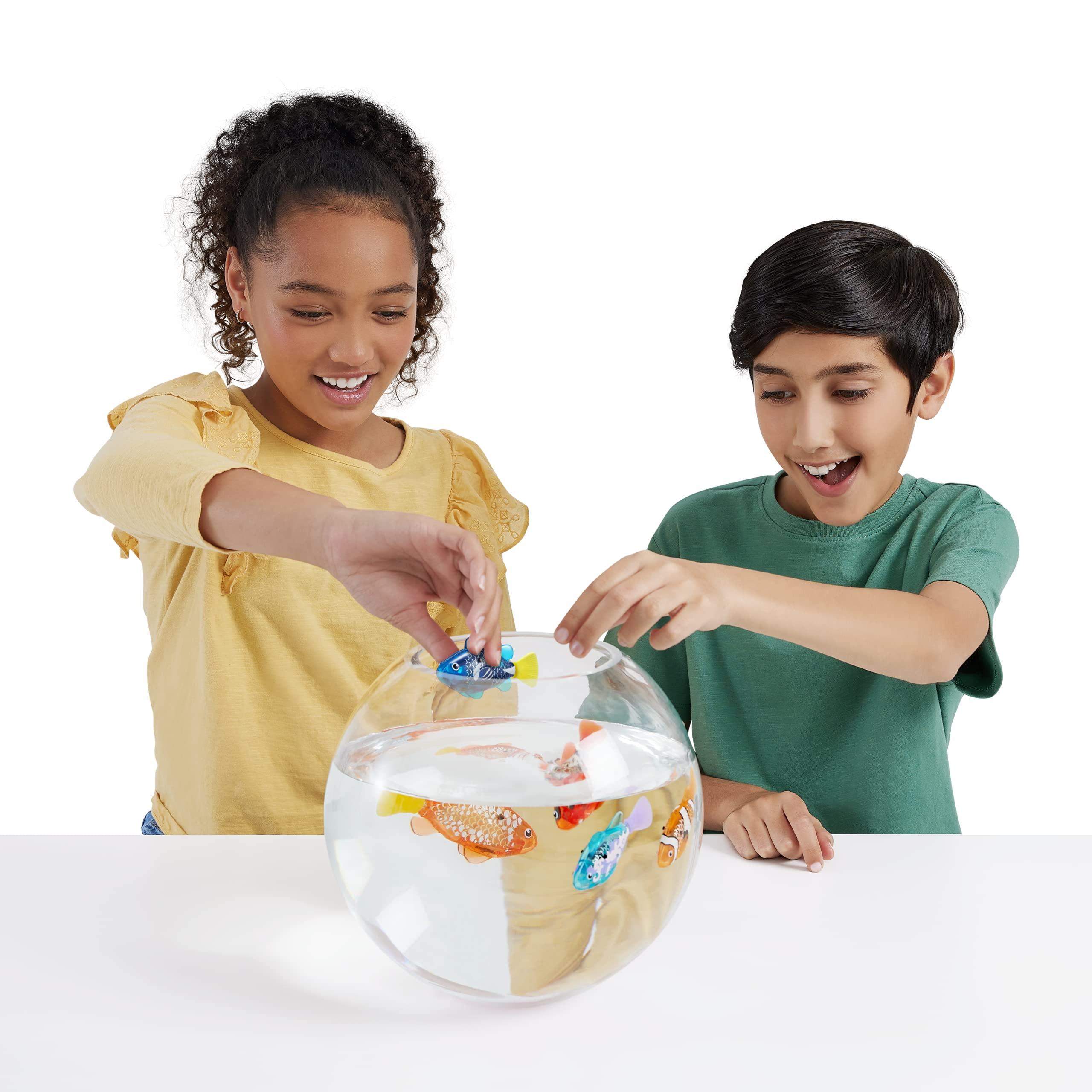 Robo Alive Robo Alive Robo Fish Robotic Swimming Fish (Blue + Red) by ZURU Water Activated, Changes Color, Comes with Batteries, Amazon Exclusive (2 Pack) Series 3