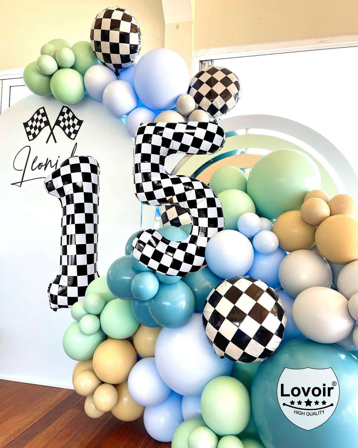 Lovoir Black White Checkered Number 30 Balloons, 40 Inch Giant Number Balloons Foil Mylar Helium Checkered Number 30 Balloons for 30th Birthday Party Supplies Anniversary Event Celebration Decorations