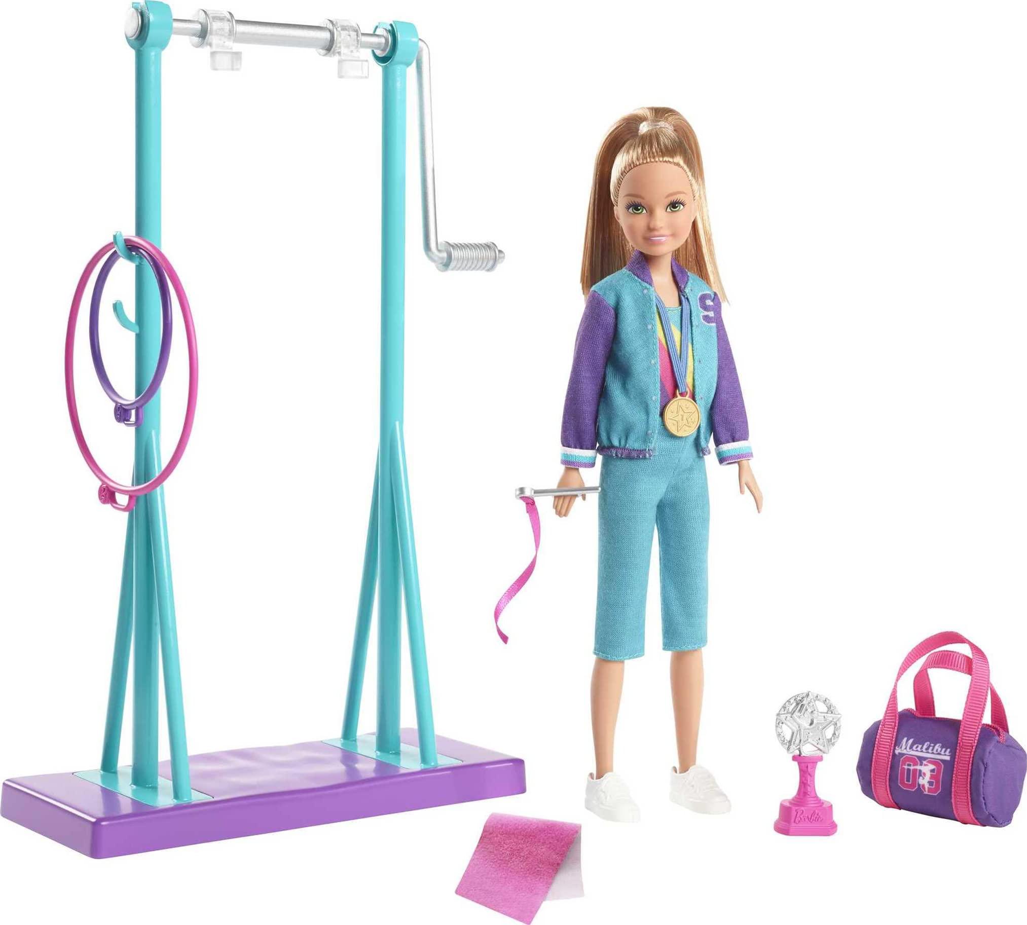 Barbie Barbie Team Stacie Doll and Gymnastics Playset with Spinning Bar and 7 Themed Accessories for 3 to 7 Year Olds