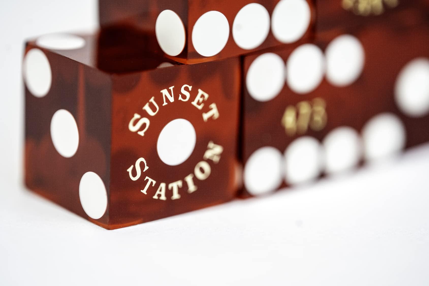 Las Vegas Style Las Vegas Casino Dice Set | Casino Dice Red from Nevada | for Dice Games, Bunco Dice Set, Farkle Game | Set of 10 Red