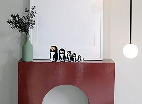 Universal Specialties Penguin Family Nesting Dolls - 6 Unique Matryoshka Penguins - All Hollow to Fit Inside Each Other - Plastic Russian Stacking Toys Cute Doll Toy for All Ages