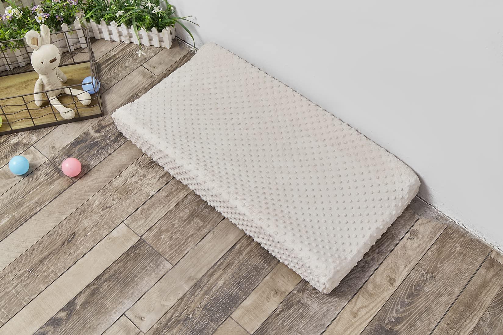 DONOMILO Changing Pad Cover Super Soft Dots Skin-Friendly Breathable Wipeable Changing Table Sheets for Baby Boy and Baby Girl (Pristine)