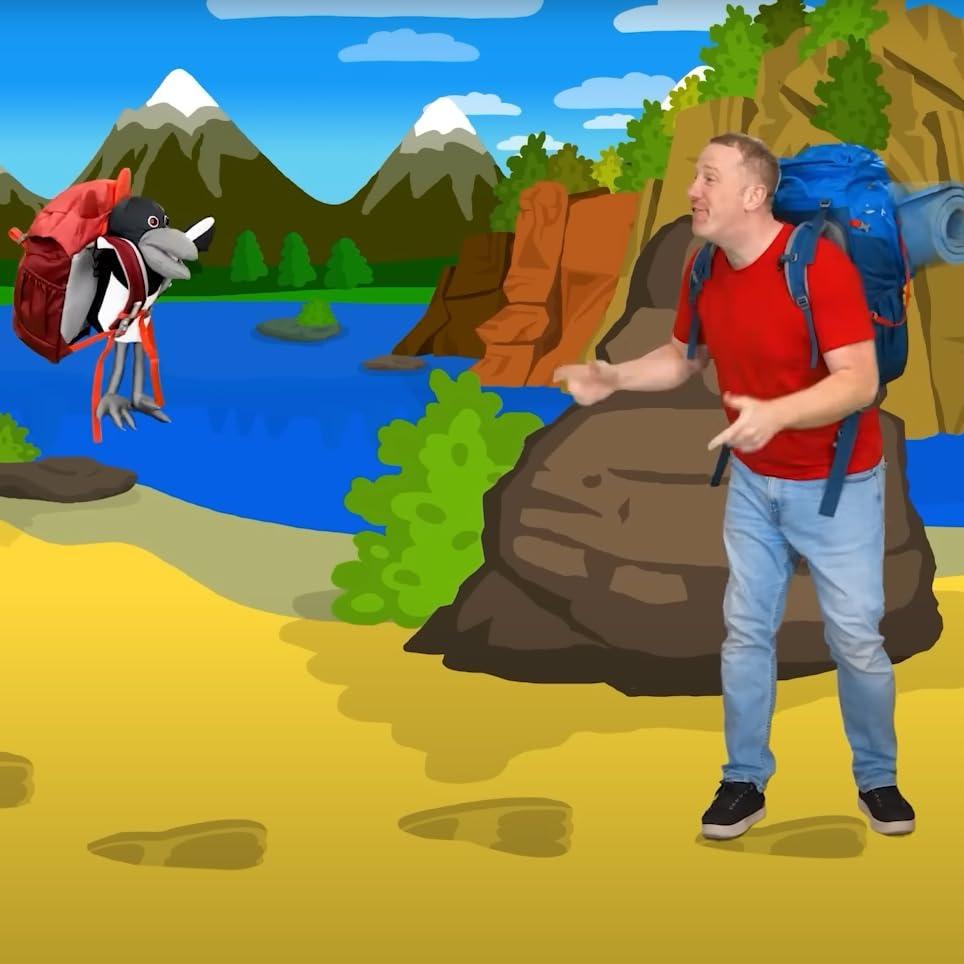 STEVE and MAGGIE Steve and Maggie Plush Toy, Soft Magpie Plush Toy, Bird Hand Puppet, Bird Puppet, Educational Bird Toys, Sensory Toys, Animal Puppet for Kids (Big)