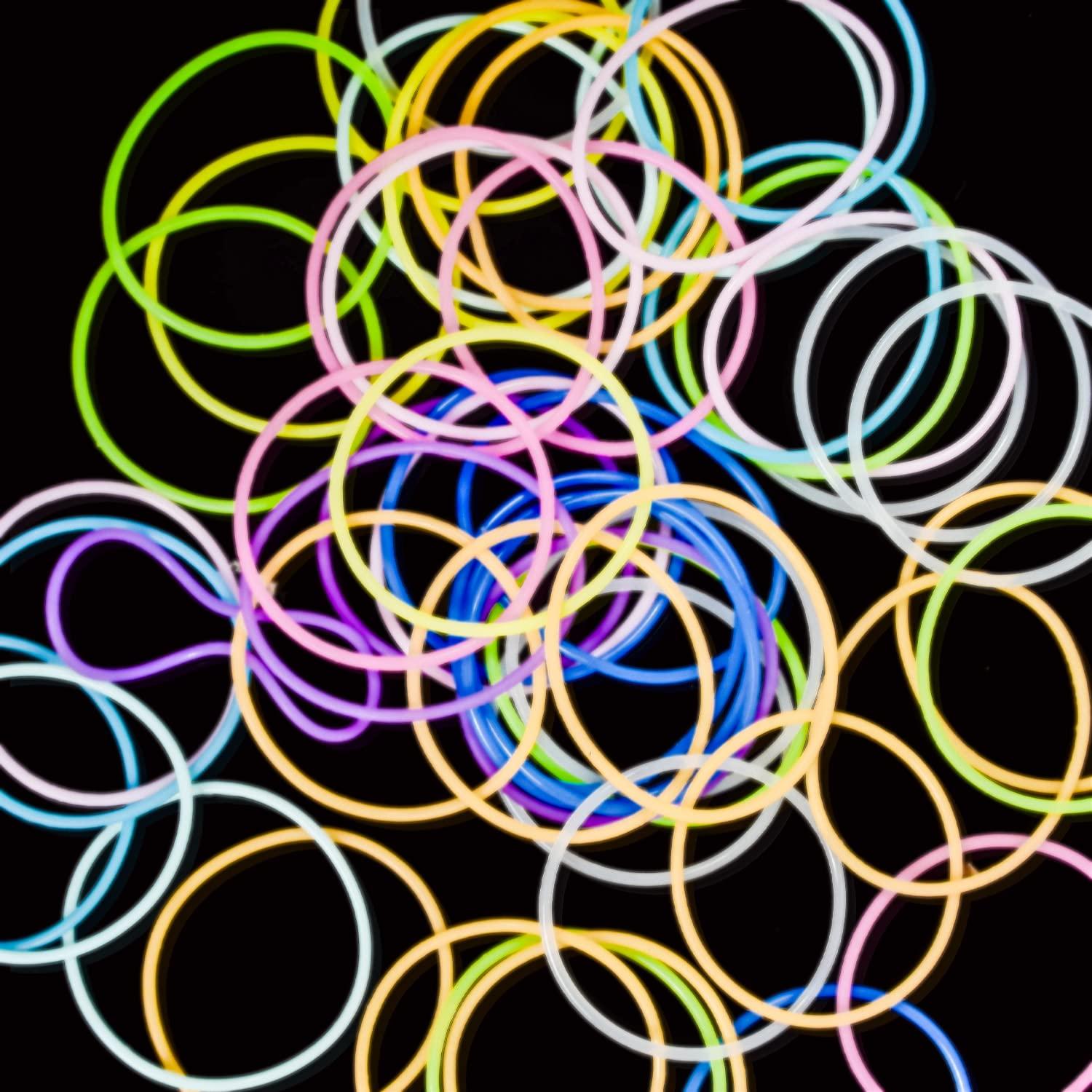 Jolbndcv Jelly Bracelets 100Pcs Glow in Dark Bracelet 80s Colorful Neon Jelly Bracelets Retro Rock Pop Star Rainbow Diva Disco Jelly Neon Gel Stretchable Bracelets Bands