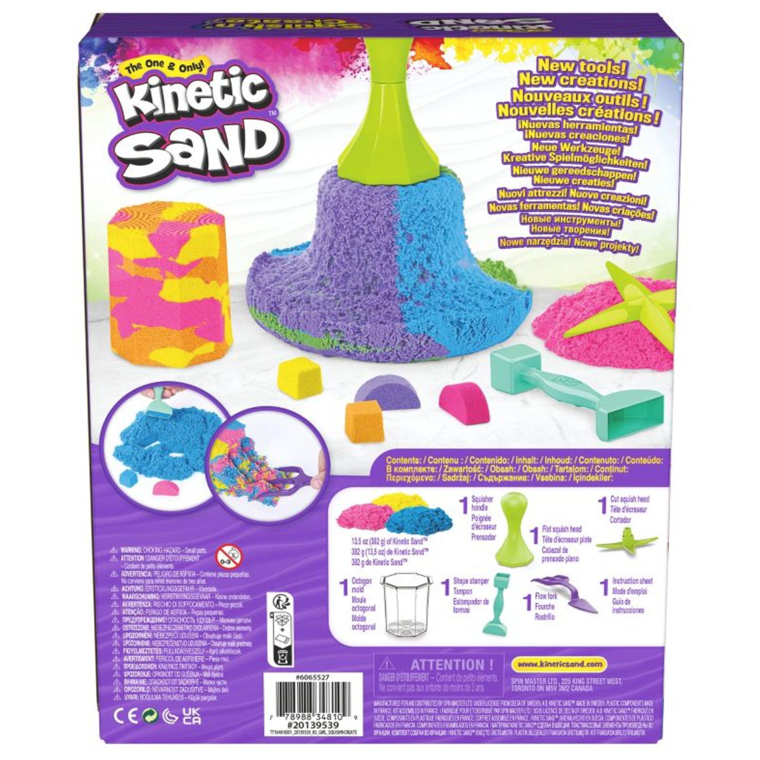Kinetic Sand Kinetic Sand, Squish N Create Playset with 13.5oz Blue, Yellow & Pink Play Sand, 5 Tools, Sensory Toys for Kids Ages 3 and up