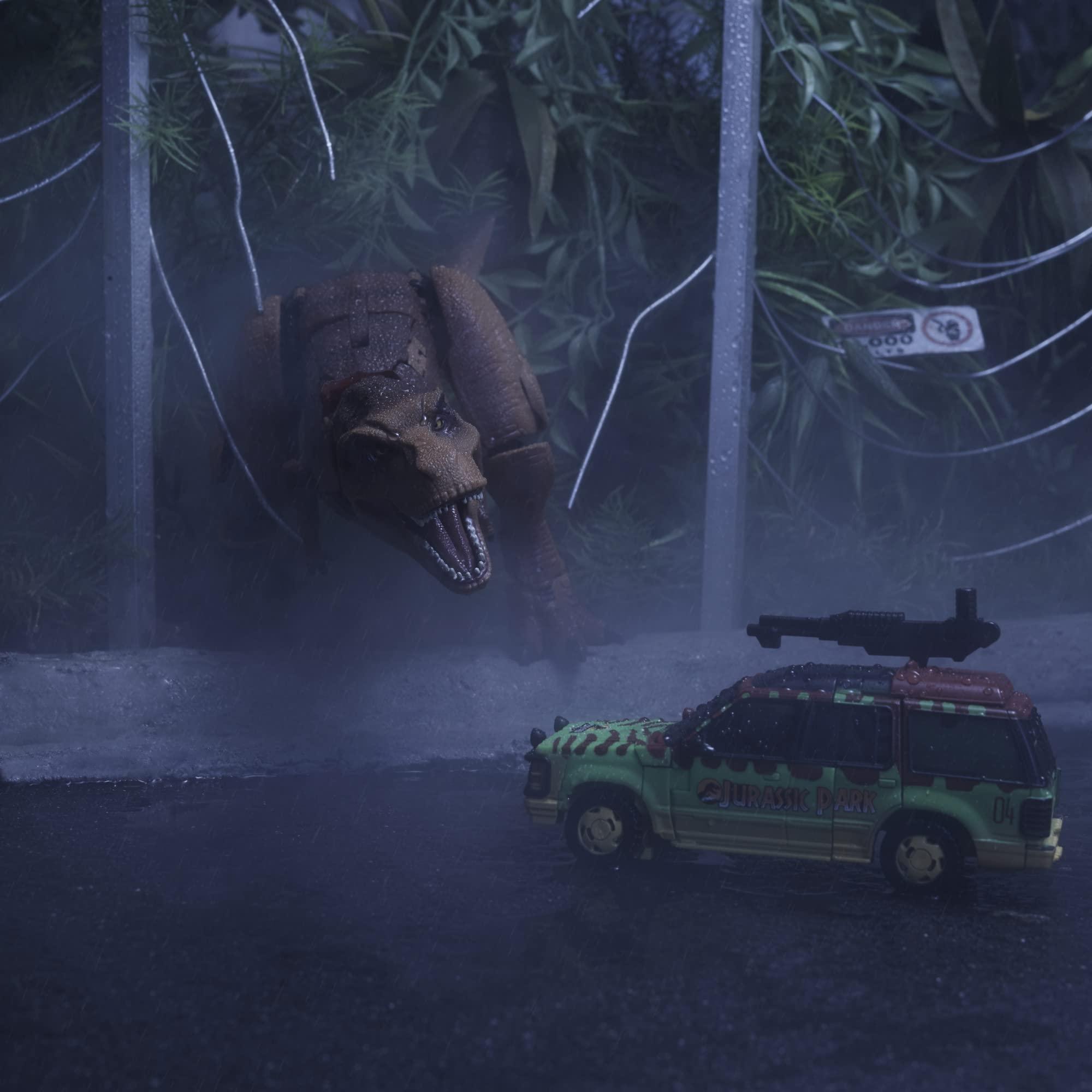 Transformers Transformers Generations - Transformers Collaborative: Jurassic Park Mash-Up, Tyrannocon Rex & Autobot JP93, Ages 8 and Up