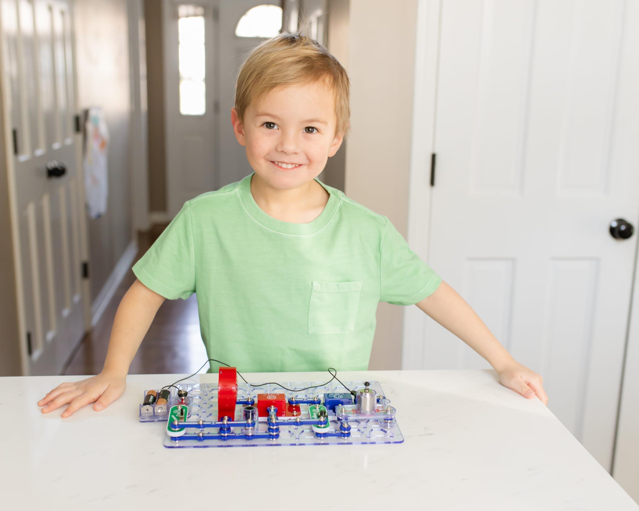 Snap Circuits Snap Circuits Extreme SC-750 Electronics Exploration Kit - Over 750 Projects, Full Color Manual, 80+ Parts for STEM Education, Kids 8+