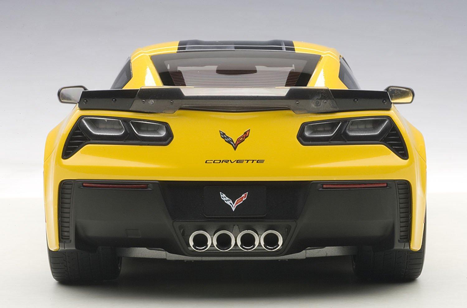 AUTOart Autoart 2016 Chevrolet Corvette C7 Z06 C7R Edition Corvette Racing Yellow 1/18 Model Car