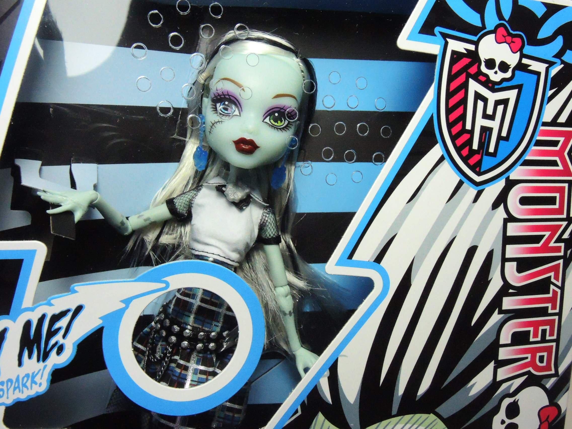 Monster High Monster High It\'s Alive Frankie Stein Doll