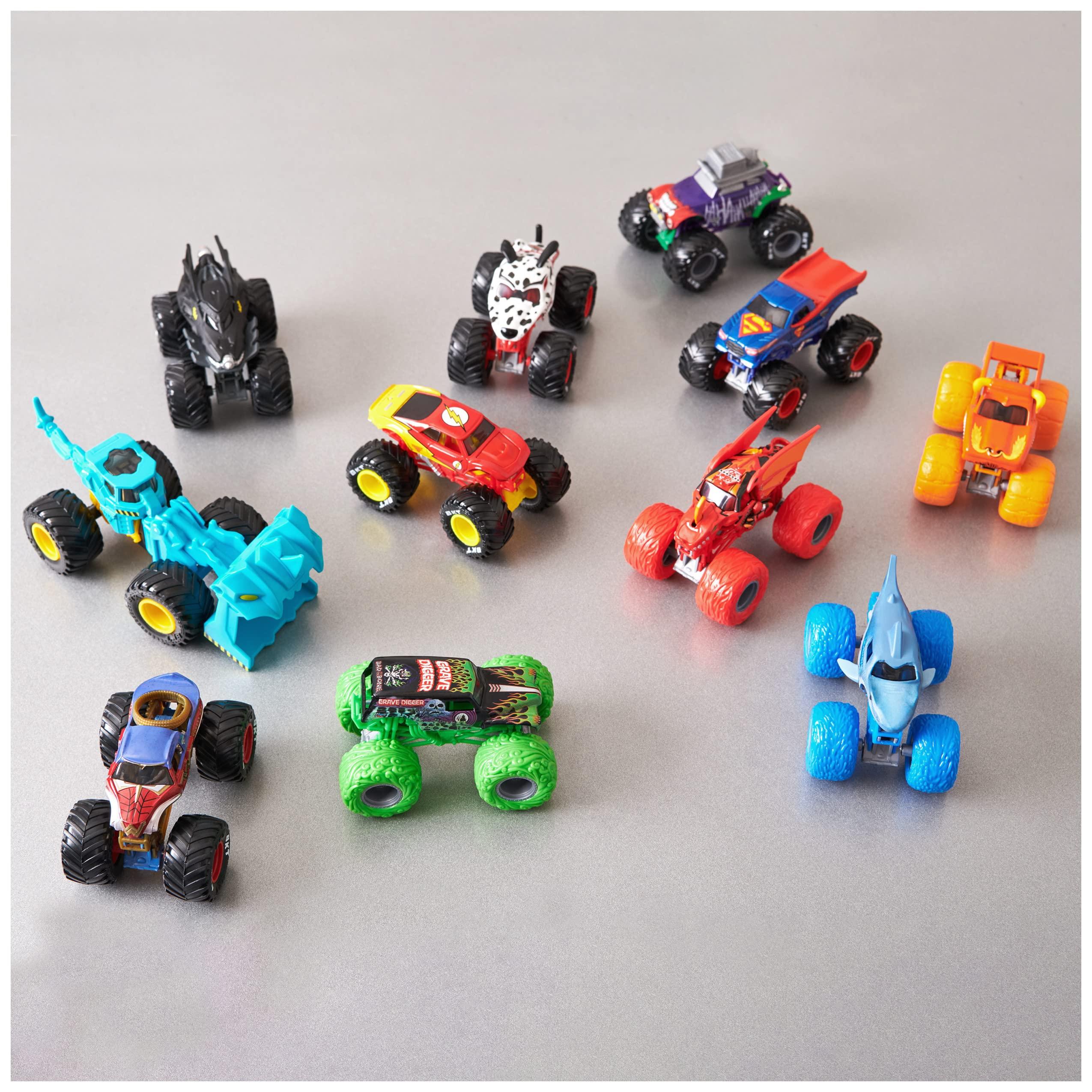 Monster Jam Monster Jam, Official Grave Digger Monster Truck, Die-Cast Vehicle, 1:64 Scale, Kids Toys for Boys Ages 3 and up