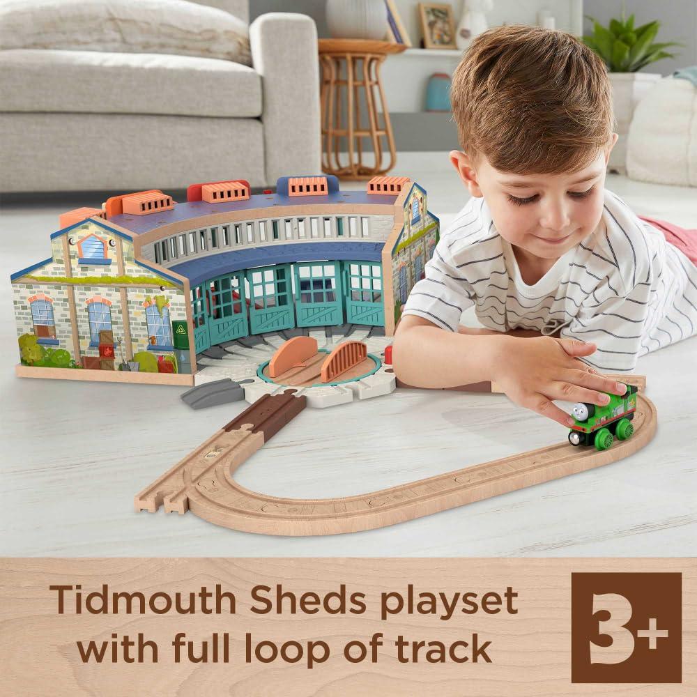 Thomas & Friends Thomas & Friends Wooden Railway Toy Train Track Tidmouth Sheds Starter Set with Percy Wood Engine for Preschool Kids Ages 3+ Years (Amazon Exclusive)