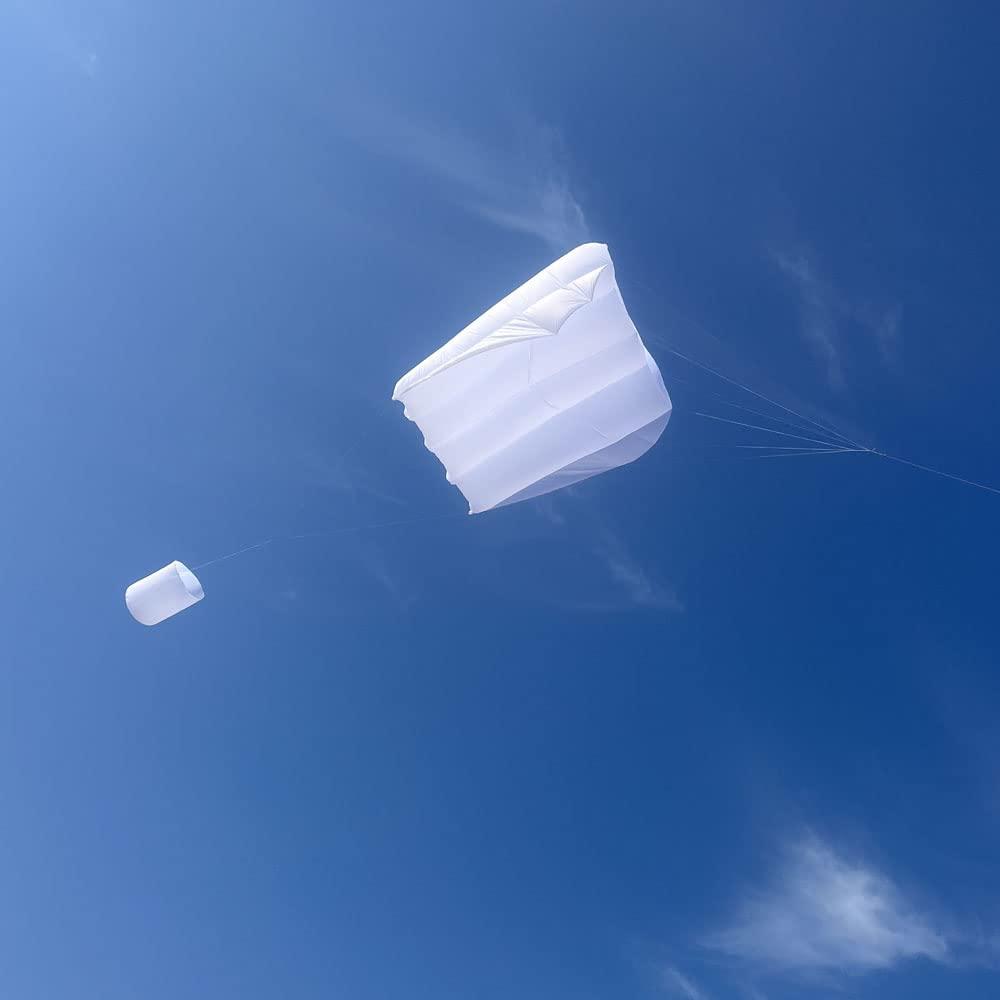 Yingfeida HFLY Kite 36 SQ.M. White Pilot Kite for Adults Large Soft Inflatable Nylon Tractor Show Flowform Kites