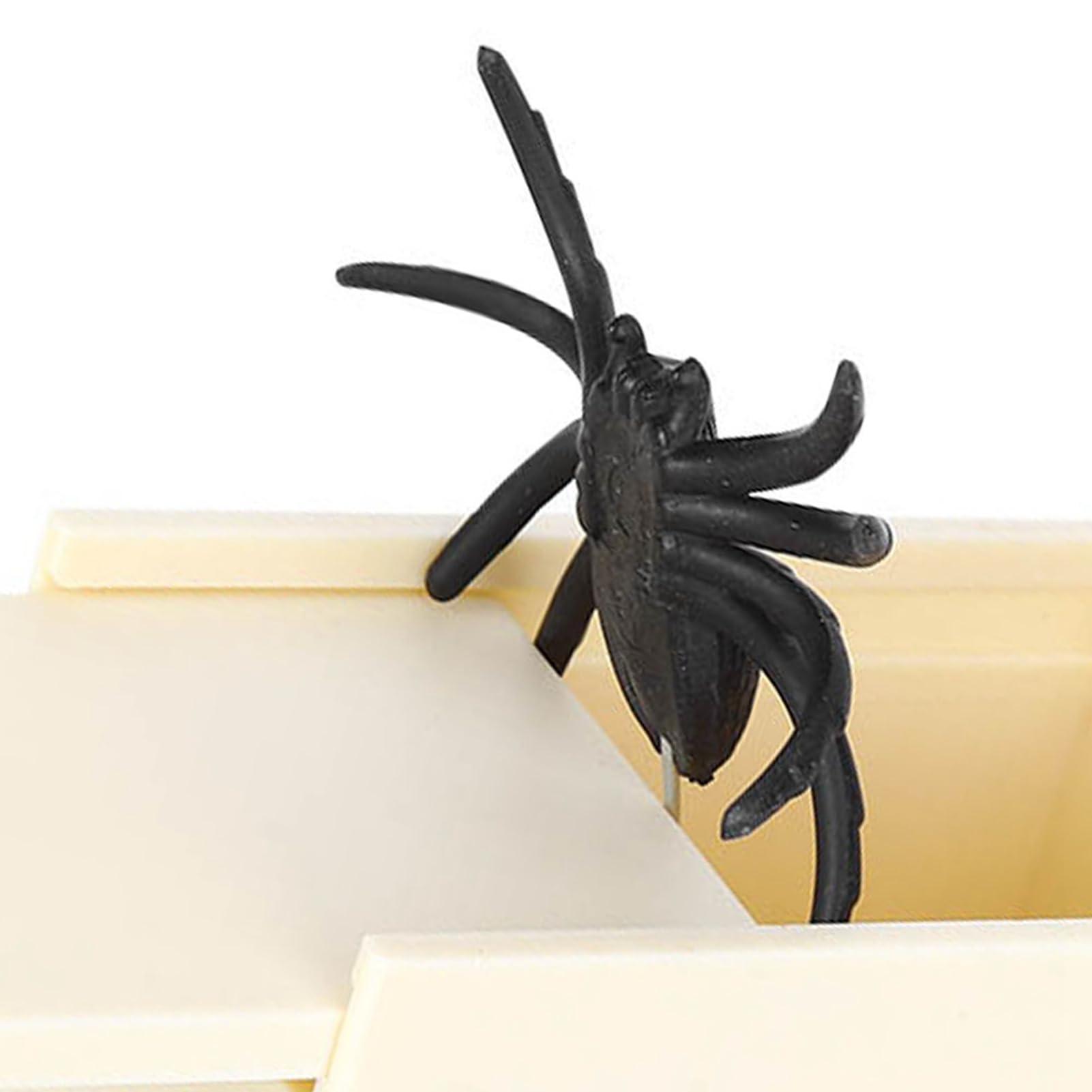 Gsycle Gsycle Simulation Fake Spider Box, Wooden Scare Box Funny Trick Prank Toy Fun Joke Scarebox Toy Spider Box Prankoy Prank for Kids Adults