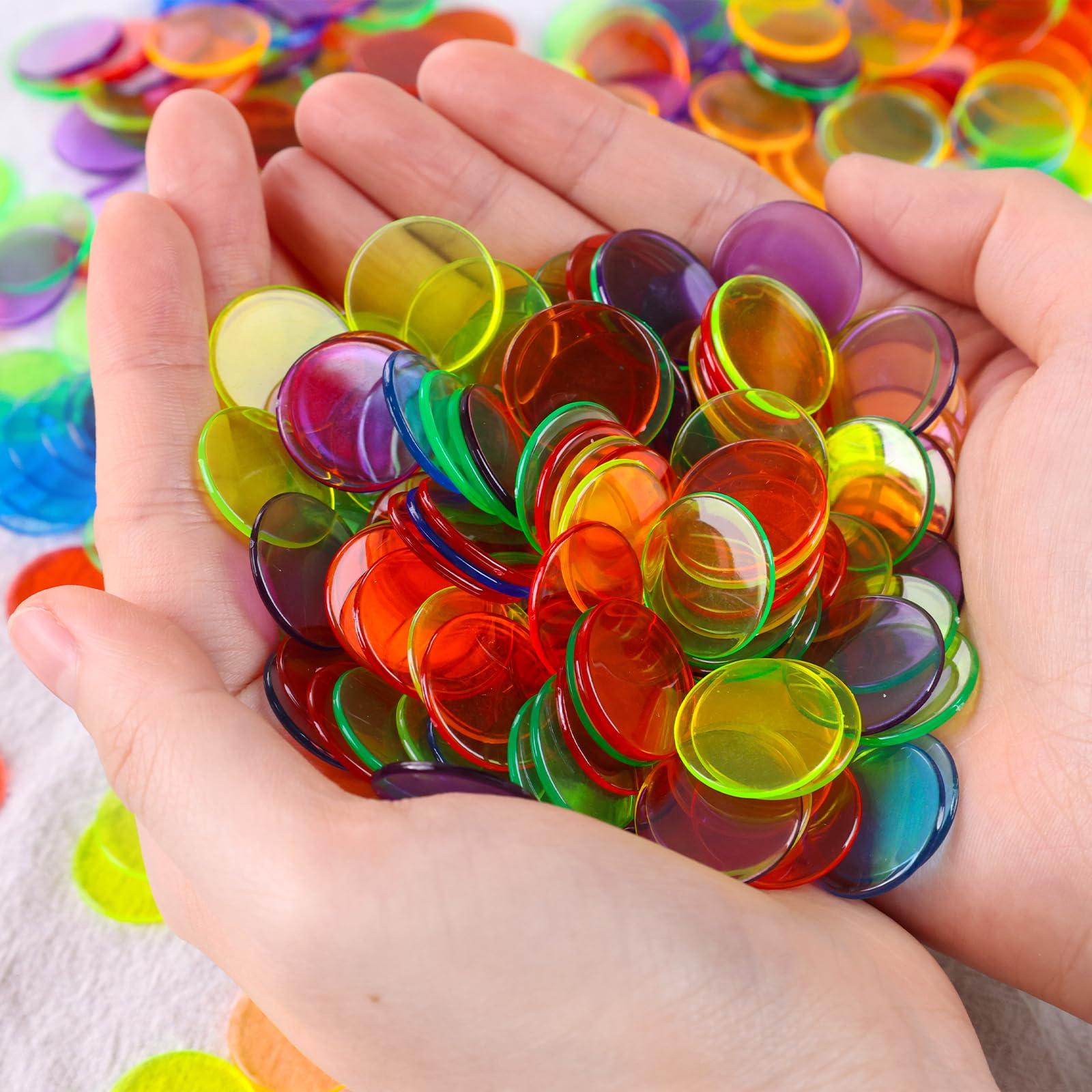 MCPINKY MCPINKY 900 Pieces 3/4 inch Transparent 6 Color Bingo Counting Chips for Bingo Game Party, Game Night, Classroom, Educational Activities las Vegas
