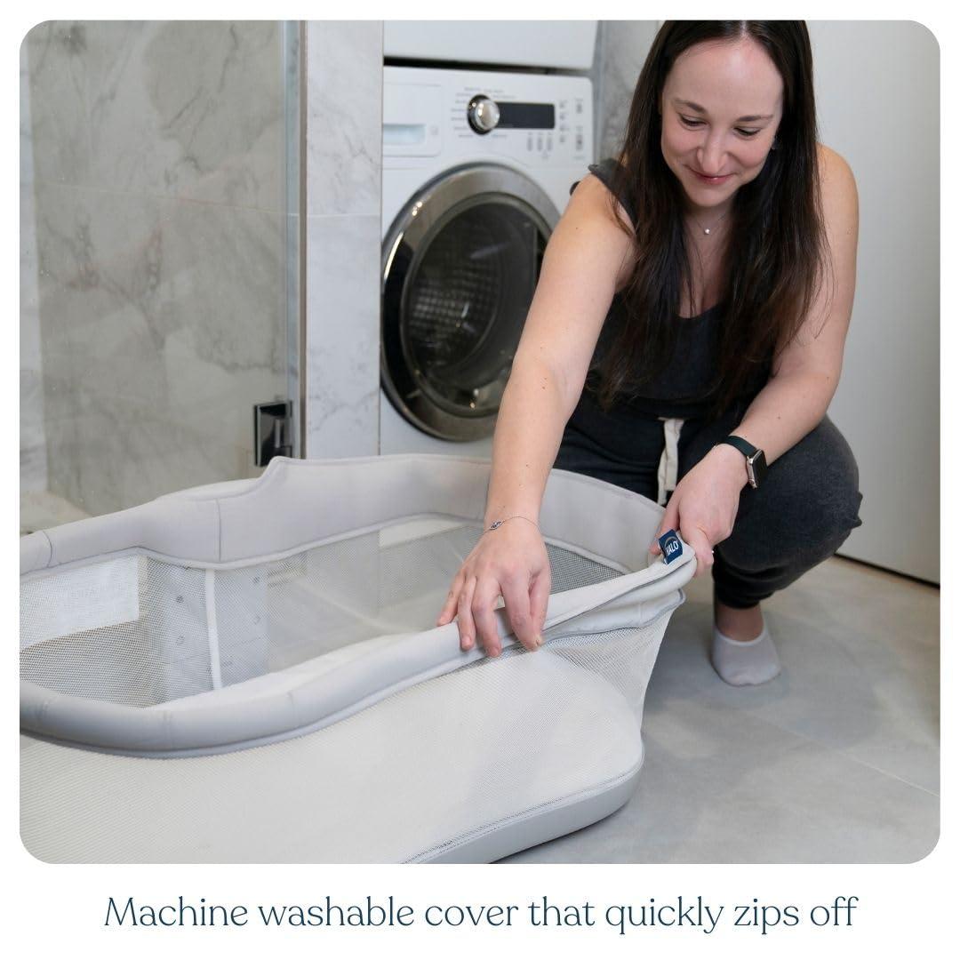 HALO HALO BassiNest Swivel Sleeper 3.0 Bedside Baby Bassinet with 360 Rotation, Adjustable Height, Breathable Mesh, Safe Close Sleeping, Lowering Wall for Easy Access, Feeding & C-Section Recovery