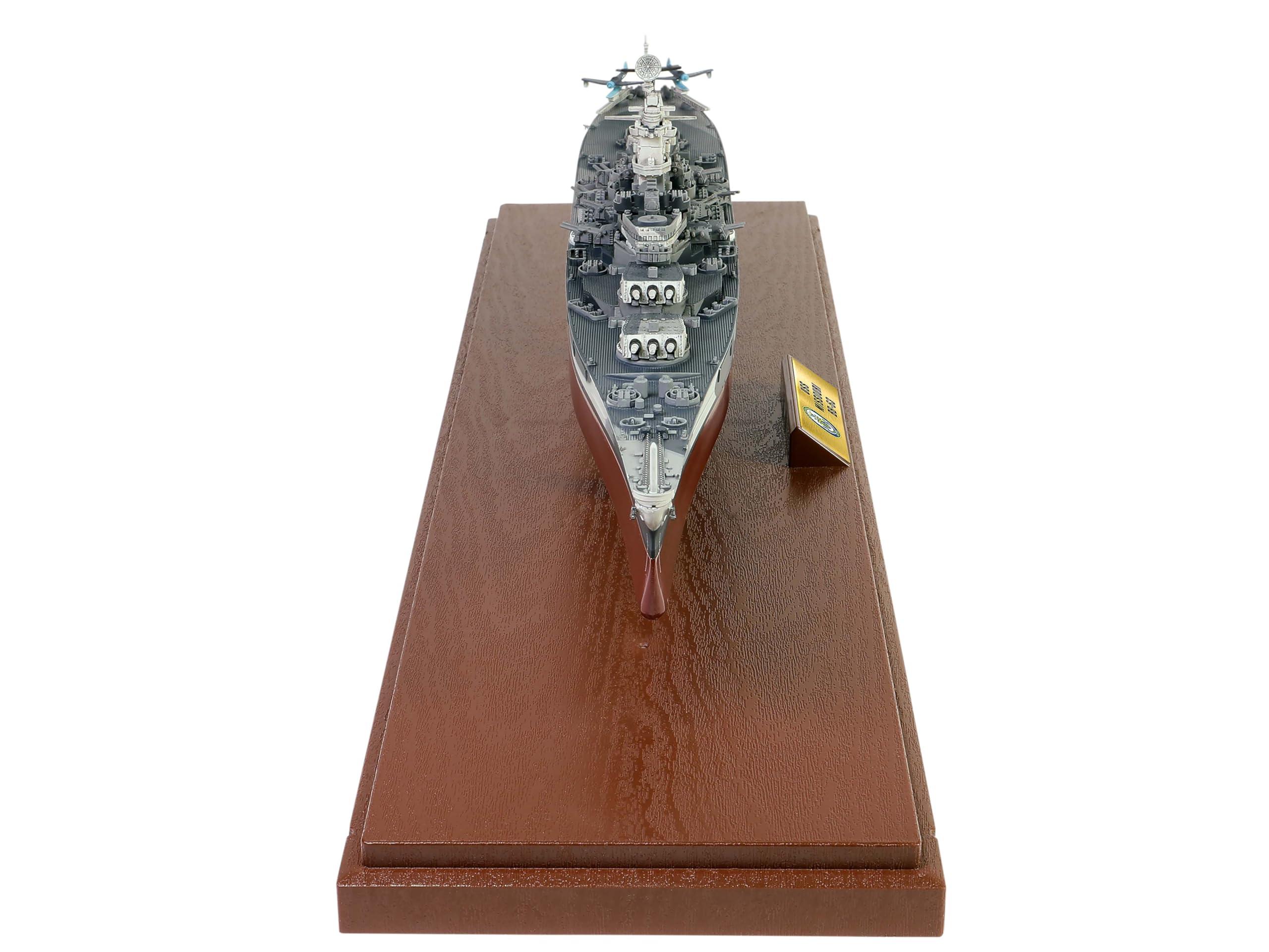 Forces of Valor Models USS Missouri (BB-63) Iowa-Class Battleship Battle of Okinawa (1945) United States Navy (Full Hull Edition) Battleship Series 1/700 Diecast Model by Forces of Valor FOV-861131B, Small