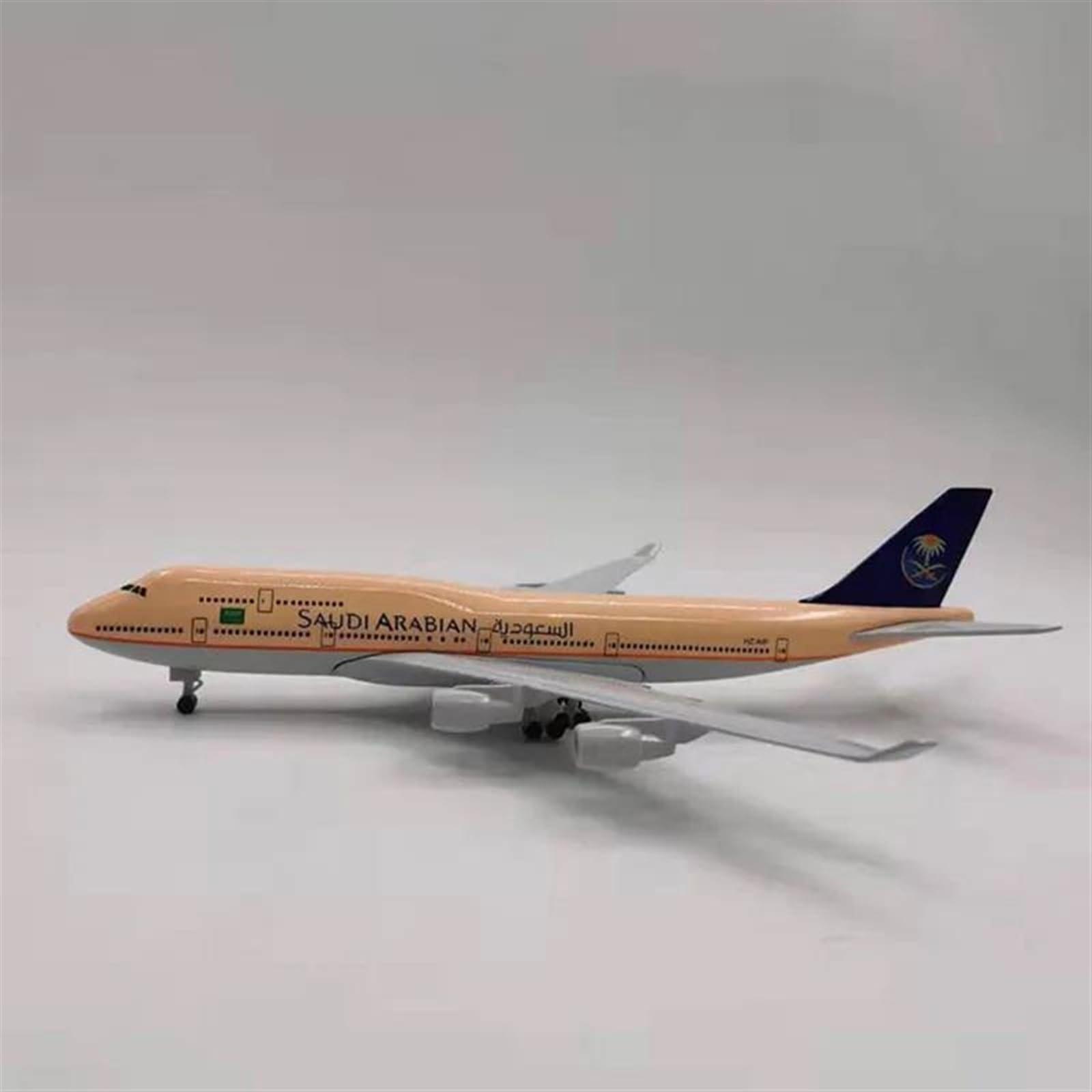 SUNSUNLY Decorate Airplane 20CM 1/400 for Saudi Arabian Airlines B747 Model Base Landing Gear Airbus Aircraft Static Model for Collection or Gift