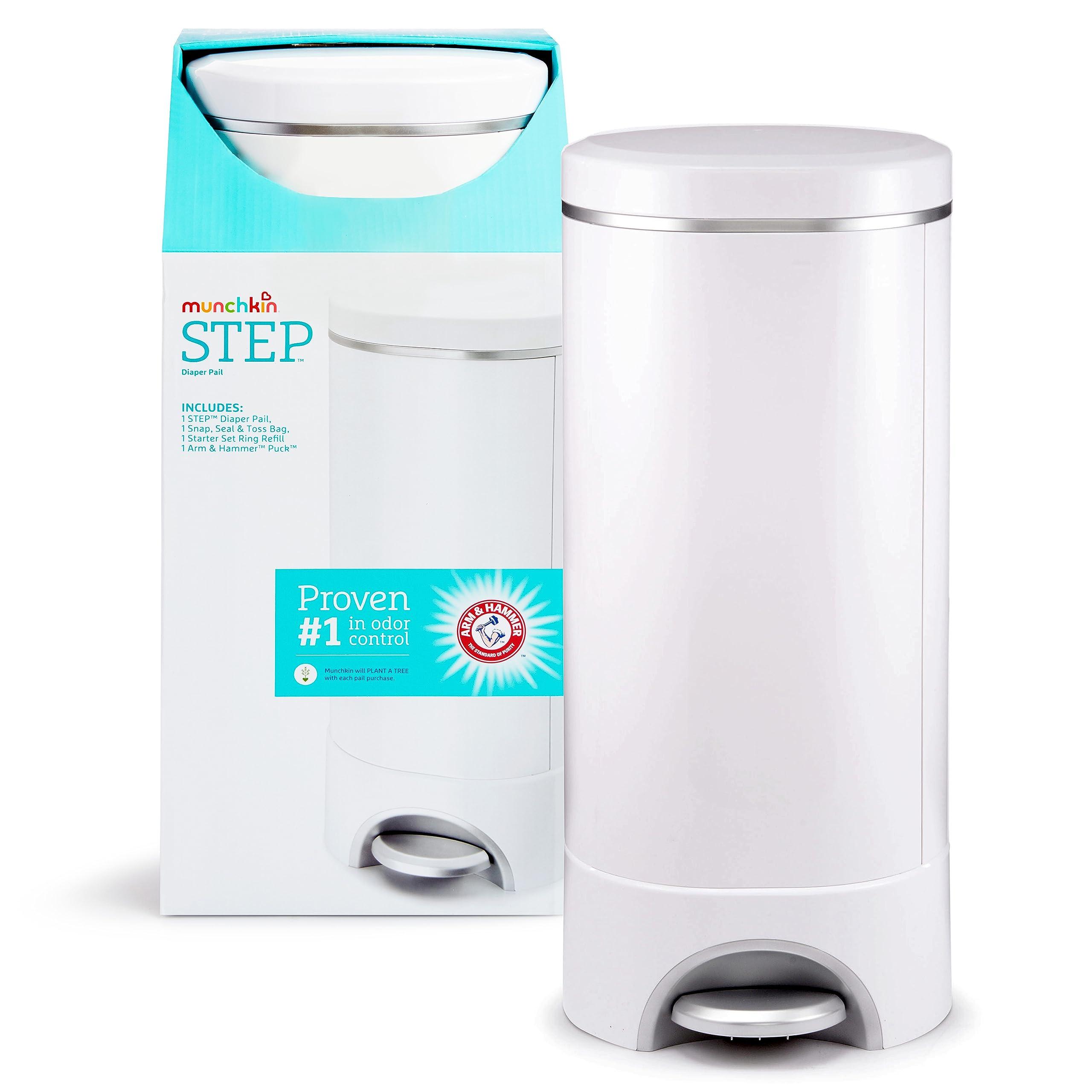 Munchkin Munchkin STEP Diaper Pail Powered by Arm & Hammer, #1 in Odor Control, Award-Winning, Includes 1 Snap, Seal & Toss Bag, 1 Starter Refill Ring, and 1 PUCK Baking Soda Cartridge