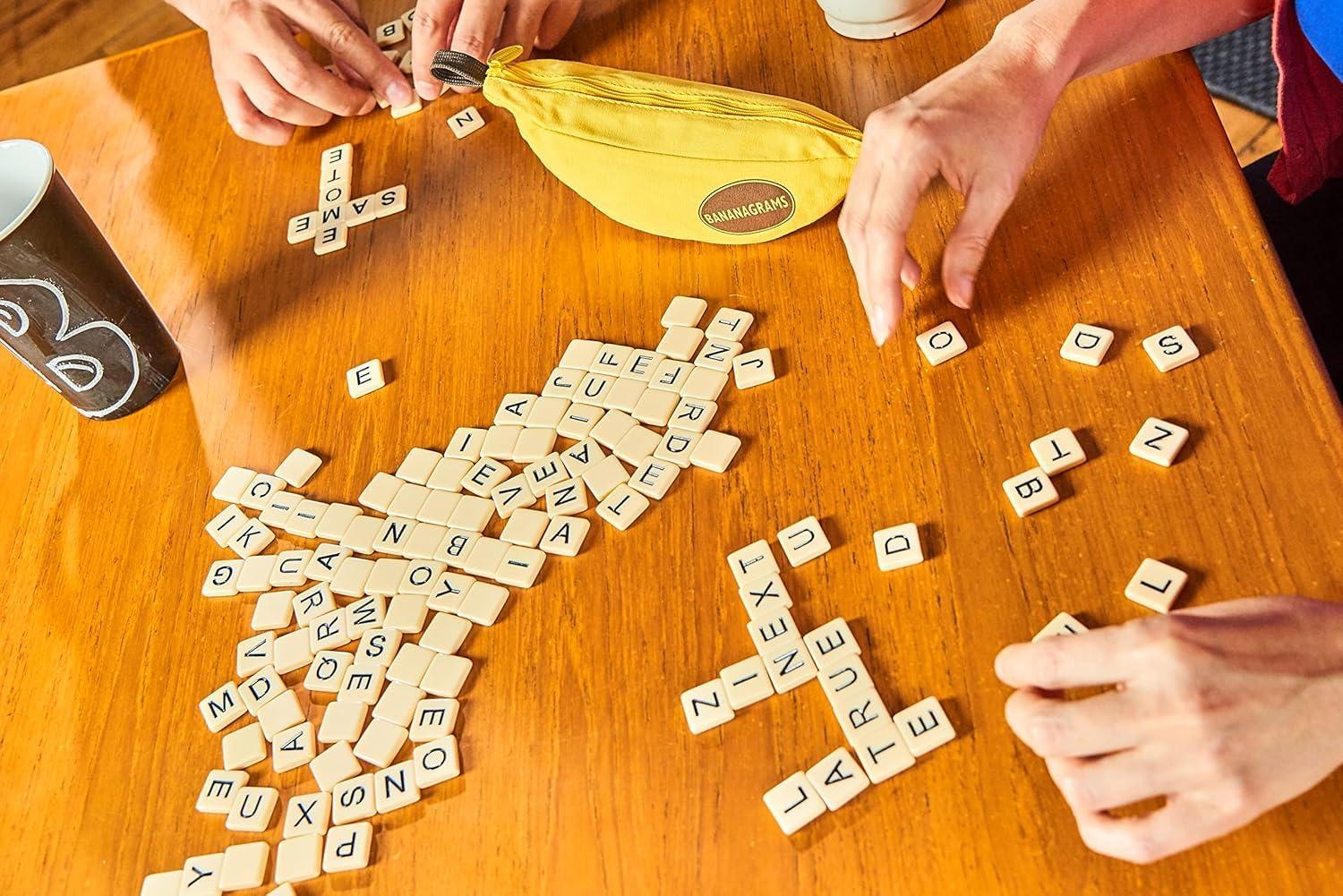 Bananagrams Bananagrams: Multi-Award-Winning Word Game