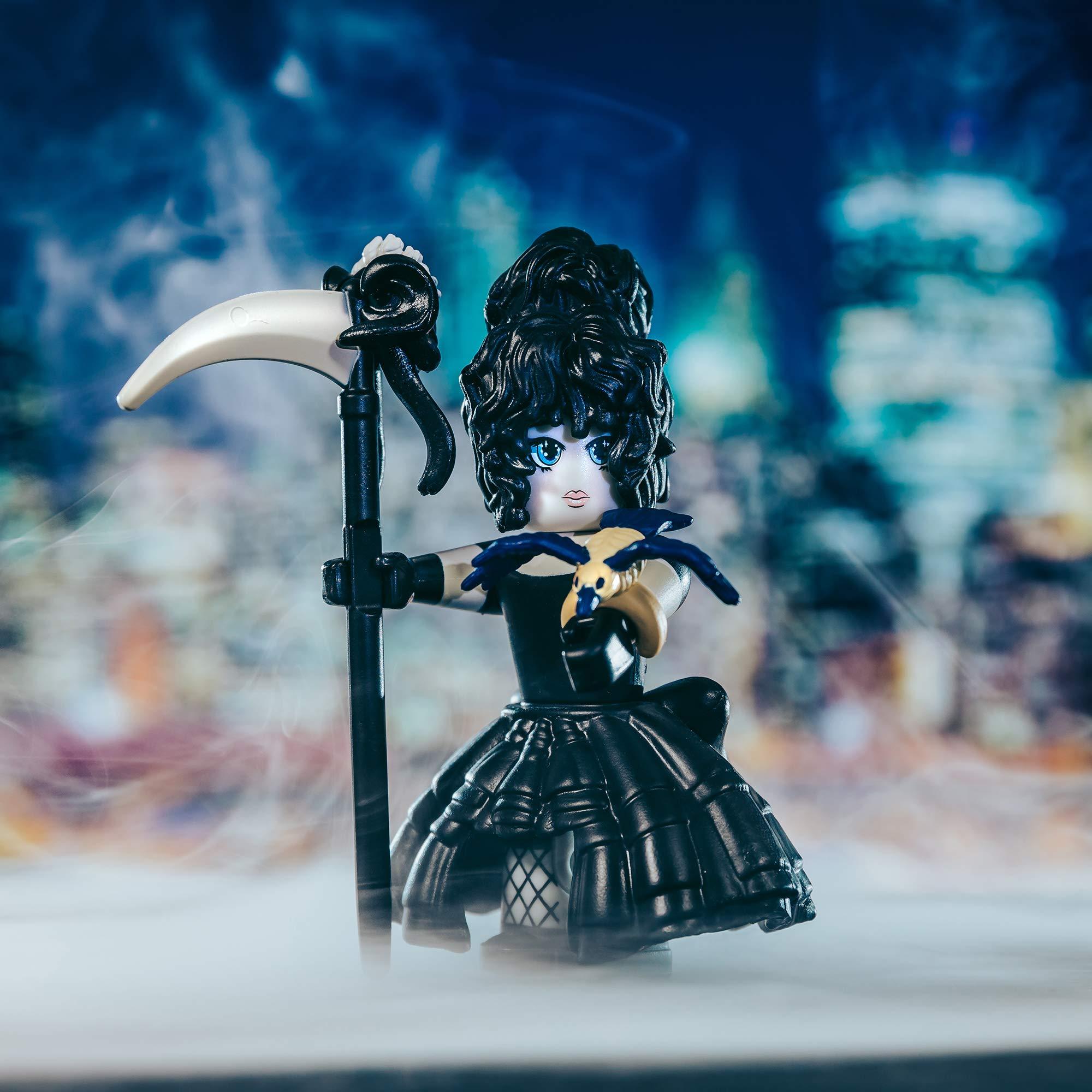 Roblox Roblox Action Collection - Star Sorority: Trexa The Dark Princess Figure Pack + Two Mystery Figure Bundle [Includes 3 Exclusive Virtual Items]