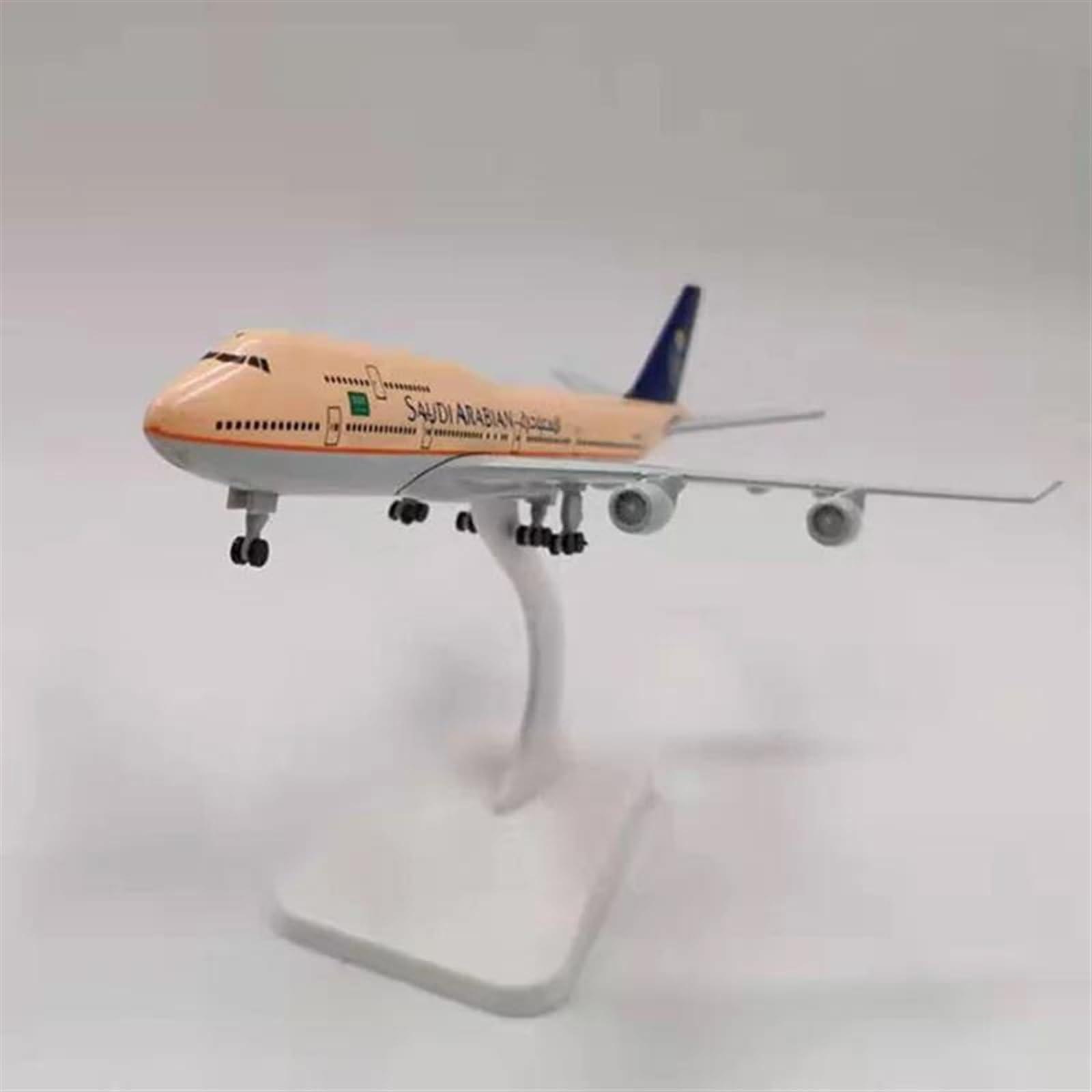 SUNSUNLY Decorate Airplane 20CM 1/400 for Saudi Arabian Airlines B747 Model Base Landing Gear Airbus Aircraft Static Model for Collection or Gift