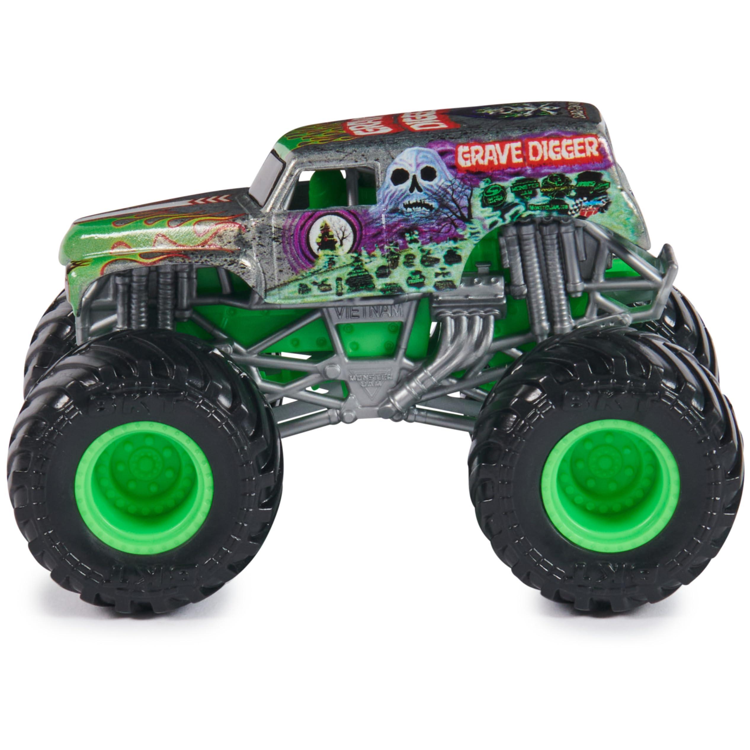 Monster Jam Monster Jam, Official Grave Digger Monster Truck, Die-Cast Vehicle, 1:64 Scale, Kids Toys for Boys Ages 3 and up