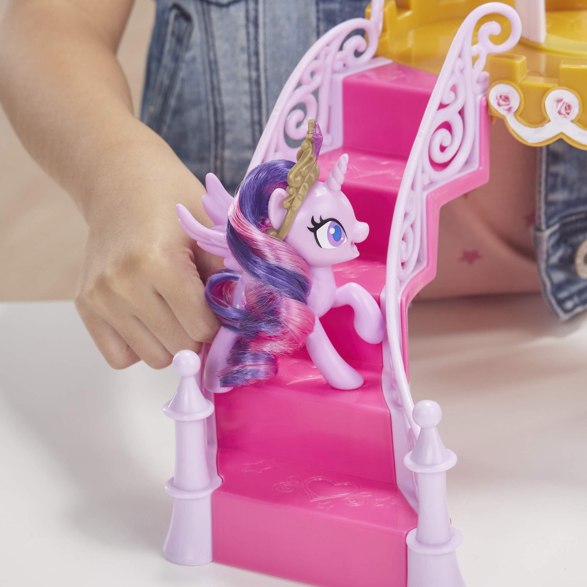 My Little Pony My Little Pony Friendship Castle Playset Including Twilight Sparkle and Pinkie Pie Pony Figures (Amazon Exclusive)