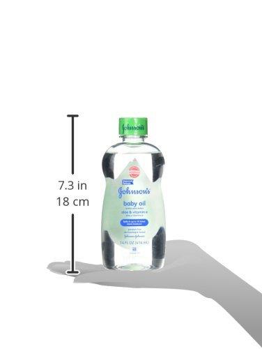 Johnson\'s Baby Johnson's Baby Johnson & Johnson Baby Oil, Aloe Vera & Vitamin E, Multicolor, 14 Fl Oz (Pack of 4)