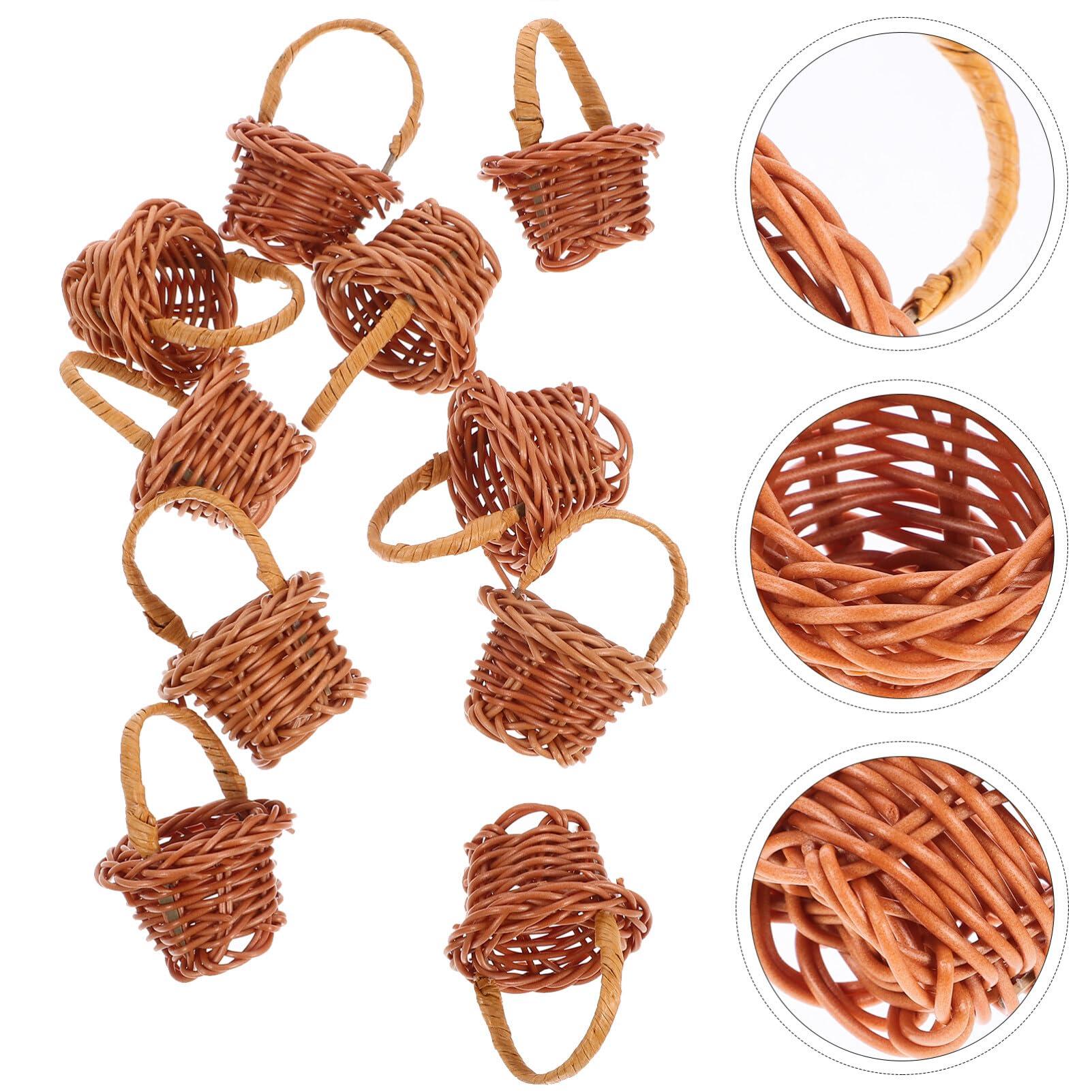 Amosfun 10Pcs Mini Woven Baskets with Handles 2.4x1.2 Inch Tiny Candy Box Basket Mini Wicker Baskets for Party Favors, Tiny Baskets School Crafts Supply