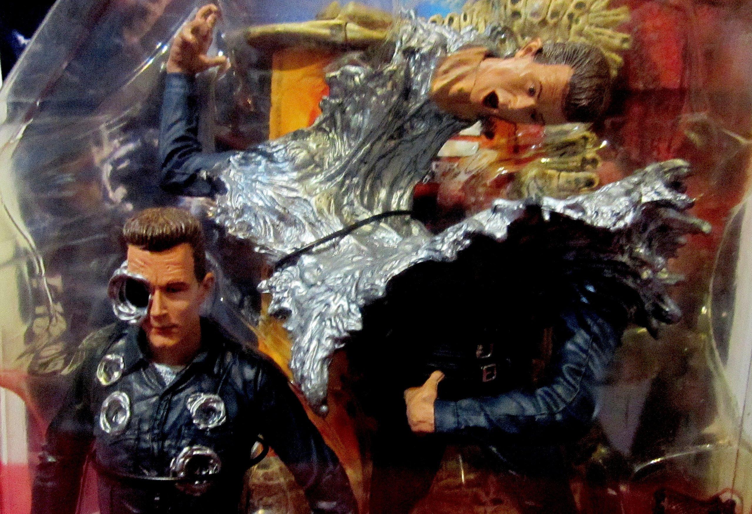 McFarlane Toys Movie Maniacs IV: T-1000 Cop