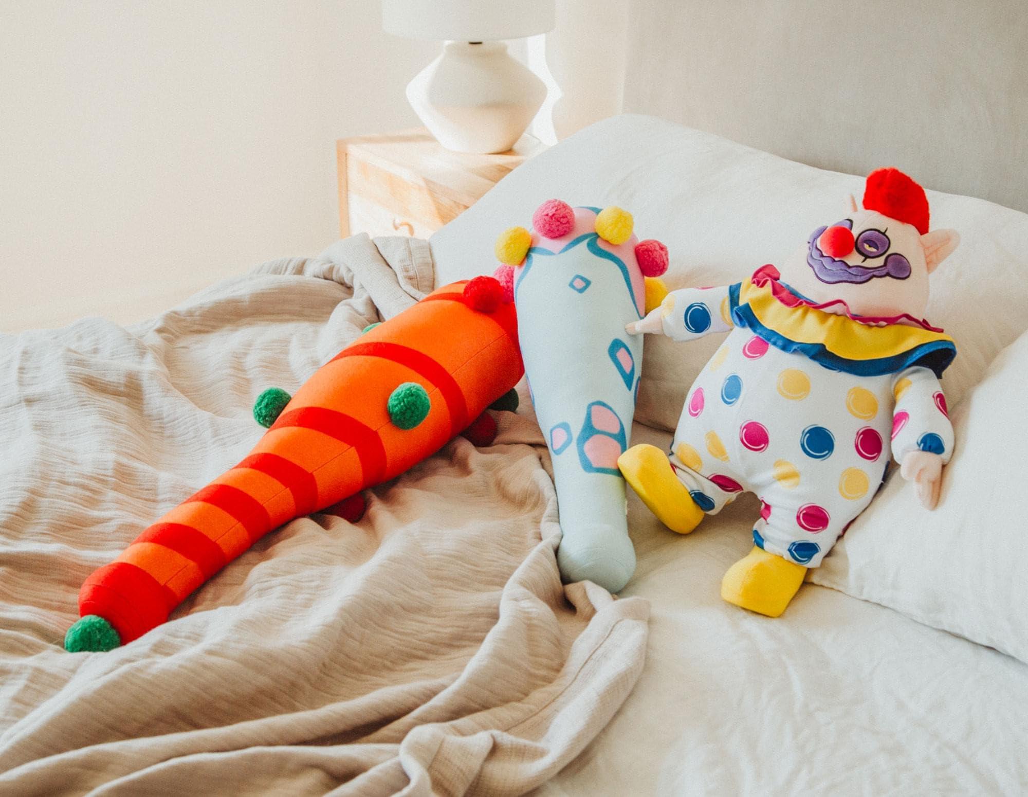 Toynk Killer Klowns from Outer Space Fatso 14-Inch Collector Plush Toy, Large Soft Stuffed Animal