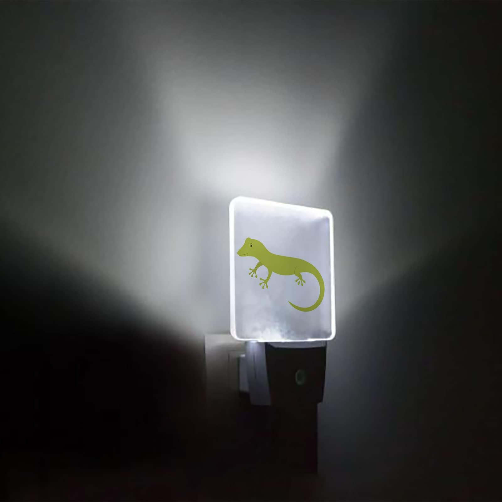 T&H XHome Night Light for Kids, Abstract Cartoon Black Eye Solid Green Gecko LED Night Light Plug into Wall with Light Sensors Dusk to Dawn, Nightlight for Children Girls Baby Room Nursery Stairs Hallway Decor