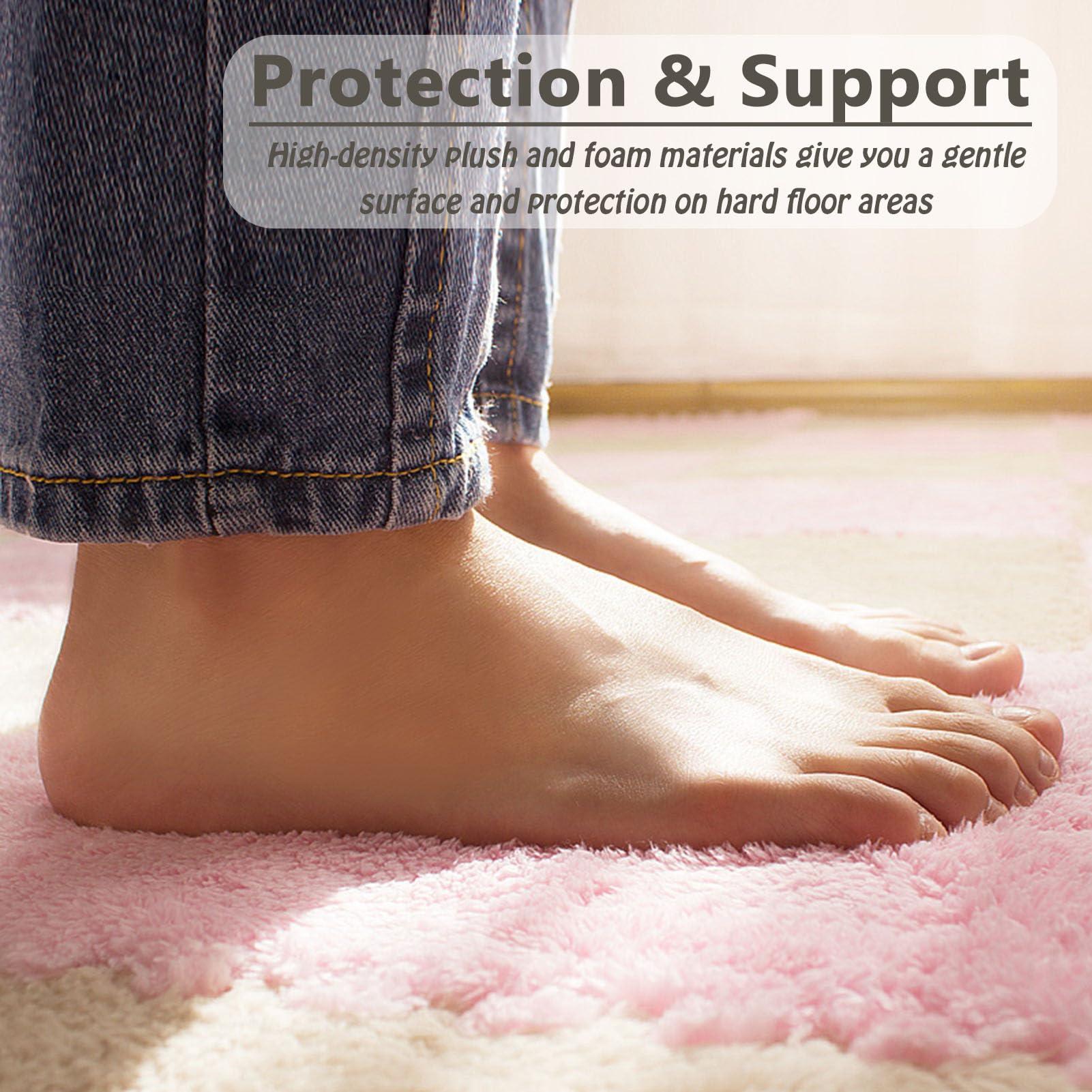 IUSTIDIE IUSTIDIE Silicone 55mm D20, Light Changing Colors Large D20 Single 20 Sided DND Dice, D20 Giant Polyhedral Dice with Dice Gift Box for Dungeons and Dragons Table Games(Red Yellow/Blue)