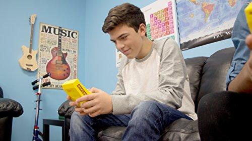 Basic Fun Arcade Classics - Pac-Man Retro Mini Arcade Game