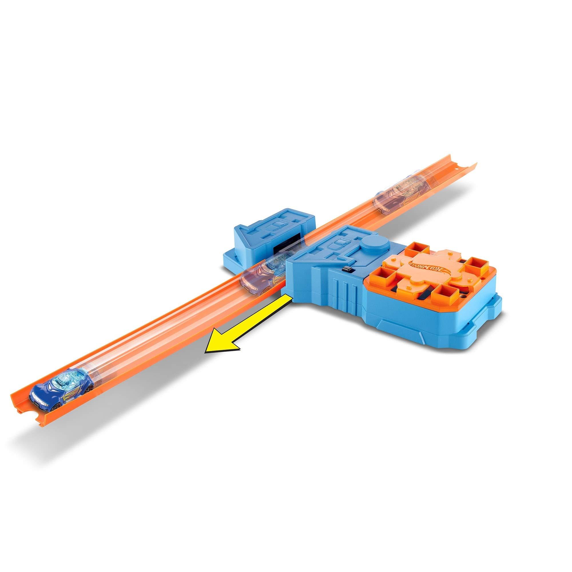 Hot Wheels Hot Wheels Track Builder Booster Pack Playset, Multicolor (GBN81)
