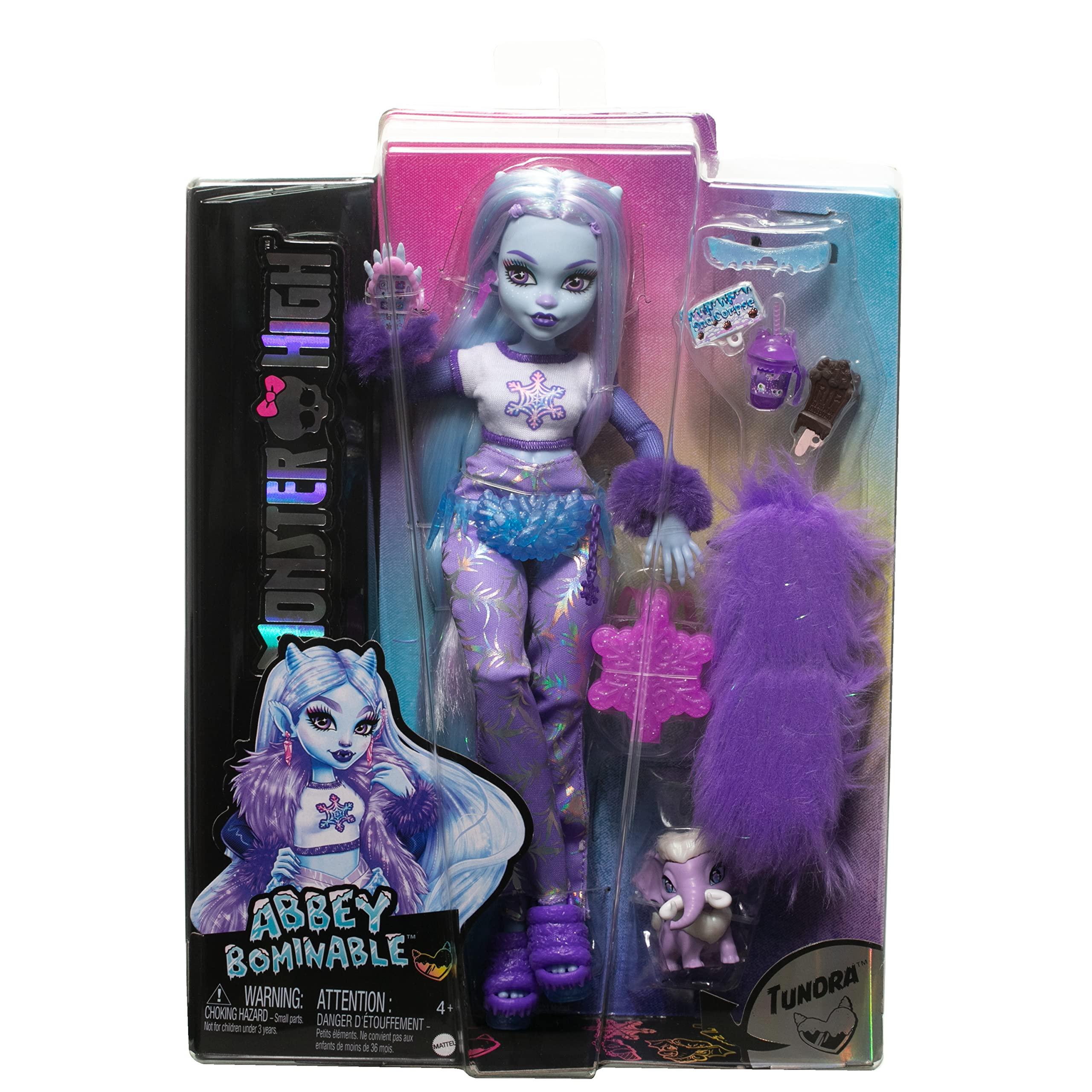 Monster High Monster High Doll, Abbey Bominable Yeti with Pet Mammoth Tundra & Accessories Including Furry Scarf & Snowflake Backpack