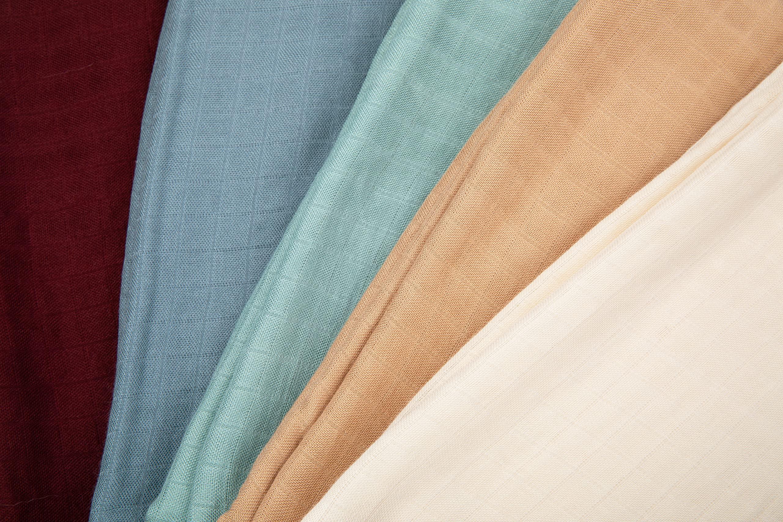 Ninni Co Ninni Co. Baby Swaddle Blanket 100% Viscose Bamboo Muslin Blanket Unisex Swaddle Wrap Soft Baby Blankets for Boys & Girls Breathable & Skin Friendly Newborn Blanket 47 x 47 inches (Maroon)