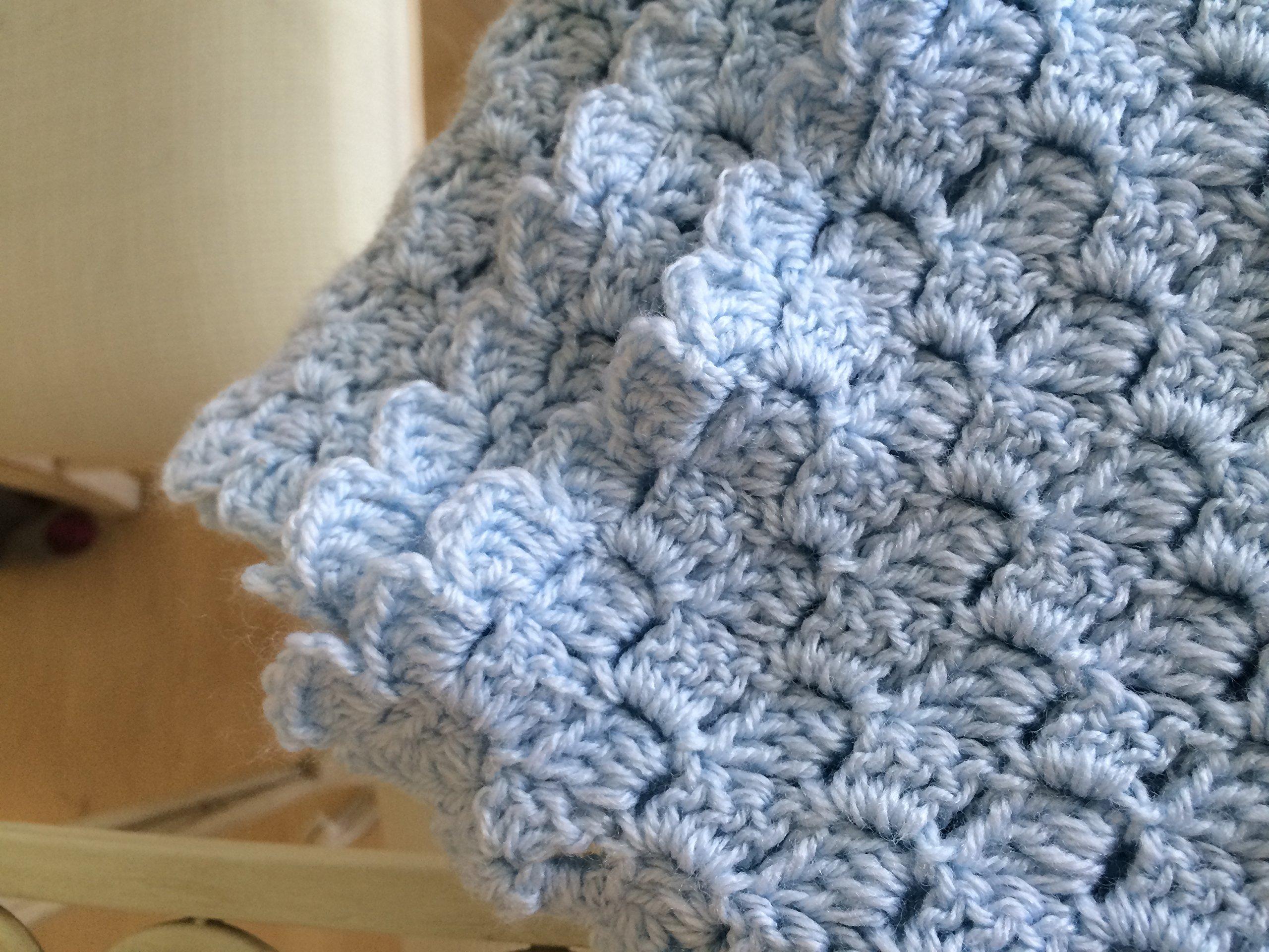 ToysCentral Basics Baby Blue Throw