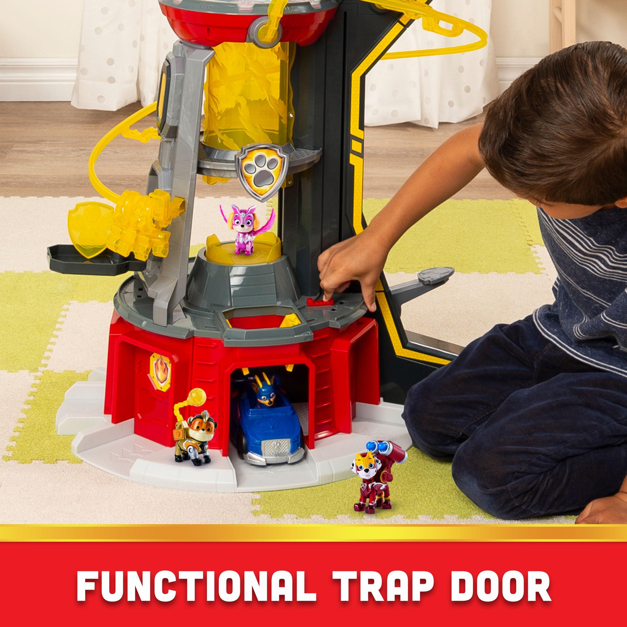Paw Patrol Paw Patrol, Mighty Lookout Tower with 4 Exclusive Bonus Action Figures, Toy Car, Lights and Sounds (Amazon Exclusive), Kids Toys for Ages 3 and up