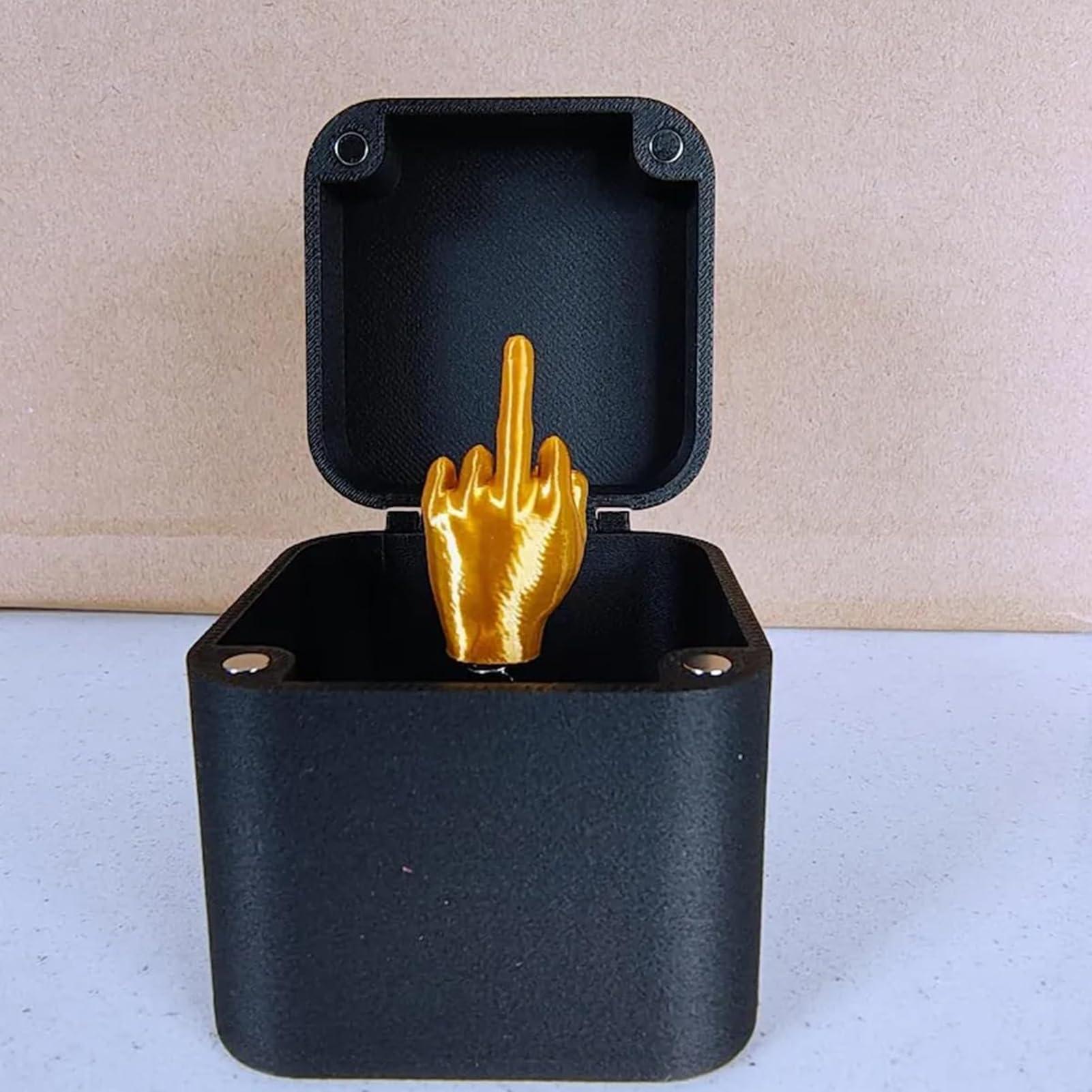 LQBPVY LQBPVY Middle Finger Surprise Gift Box, Middle Finger in a Box, Funny Spoof Hand Prank Pop up Gift with Box for Adults, Middle Finger Gift, Christmas Novelty Fun Prank Gift (1 Pc)