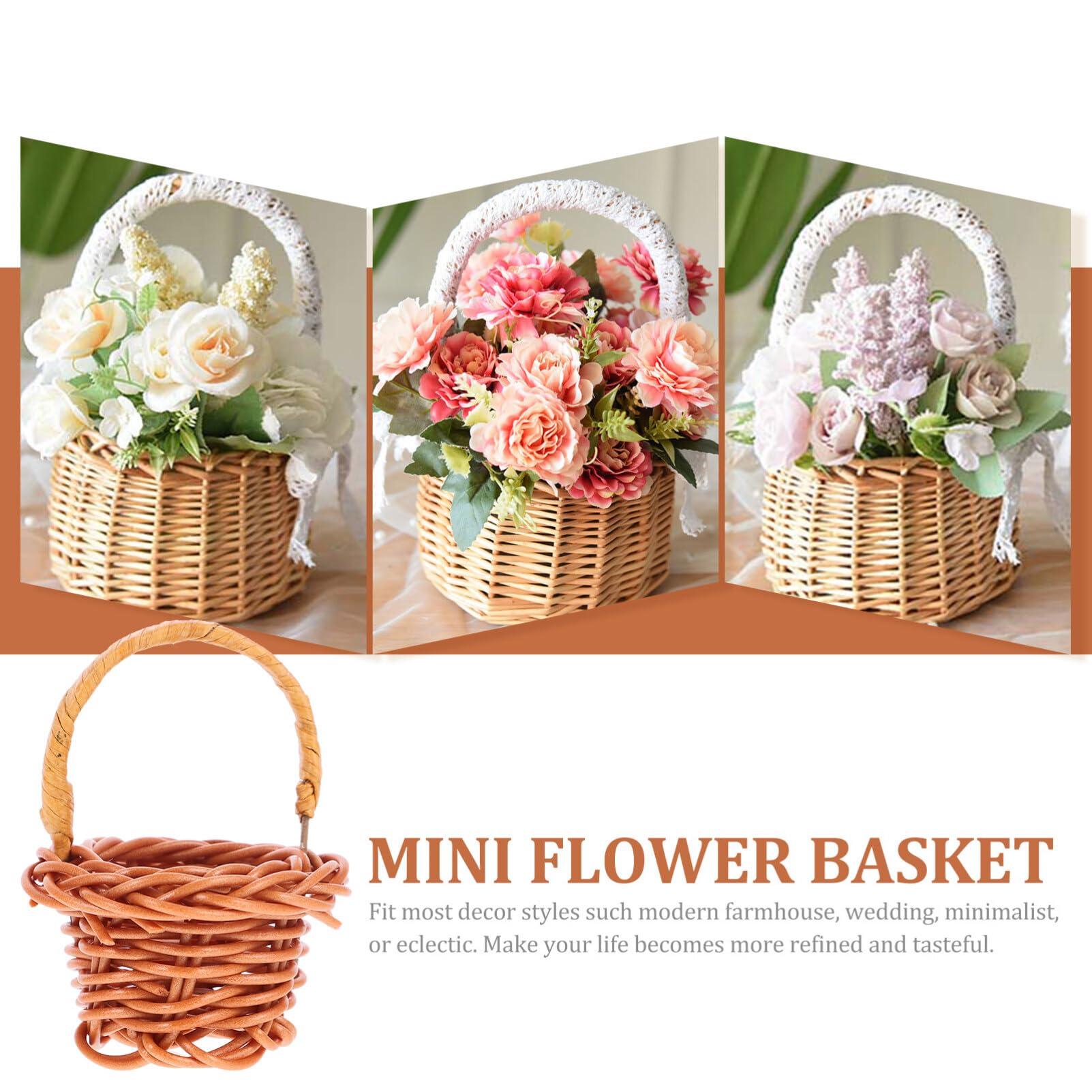 Amosfun 10Pcs Mini Woven Baskets with Handles 2.4x1.2 Inch Tiny Candy Box Basket Mini Wicker Baskets for Party Favors, Tiny Baskets School Crafts Supply