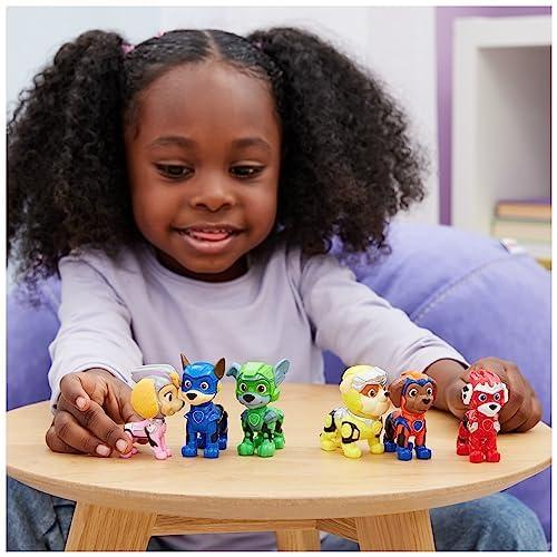 Paw Patrol Paw Patrol: The Mighty Movie, Toy Figures Gift Pack, with 6 Collectible Action Figures, Kids Toys for Boys and Girls Ages 3 and up