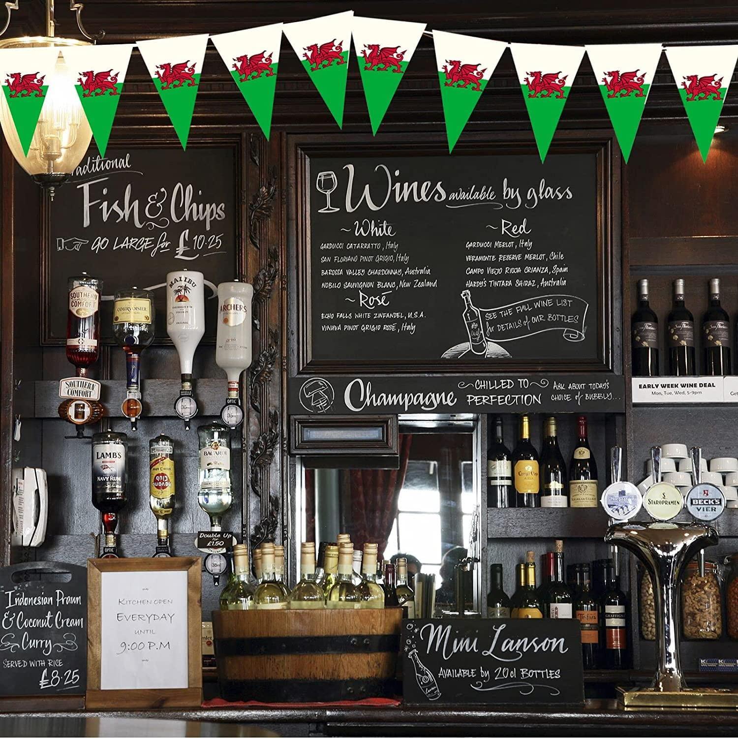 Shatchi 10m Welsh Triangle Bunting Banner Triangle Flags St Georges Day Euro Cricket Rugby Football World Cup Sports Events Street Party Decoration.