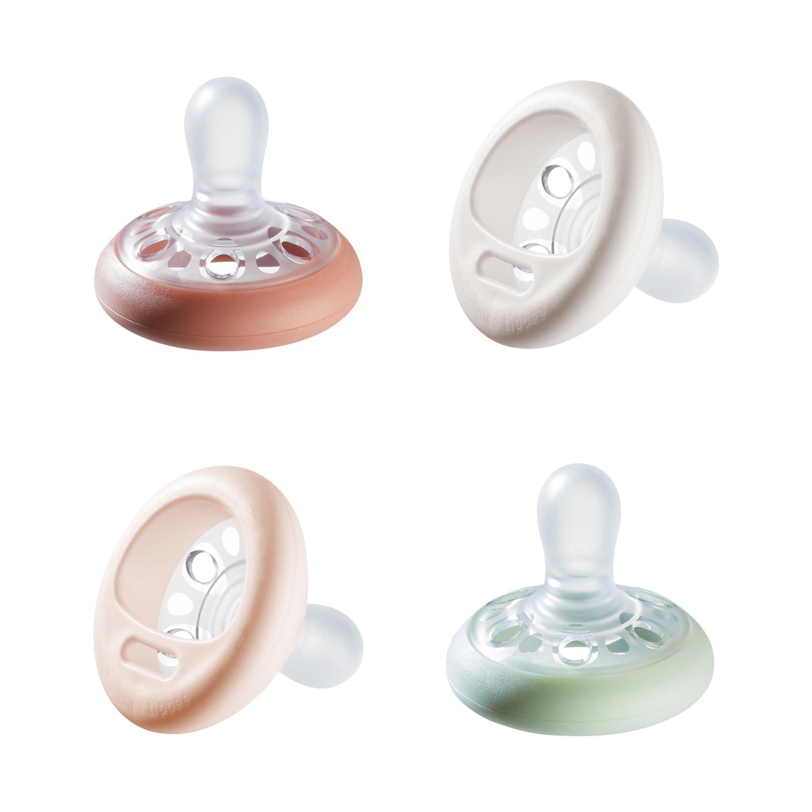 Tommee Tippee Tommee Tippee Breast-Like Pacifier, 0-6 Month Pack of 4 Pacifiers with Breast-Like baglet, Symmetrical Design, BPA Free