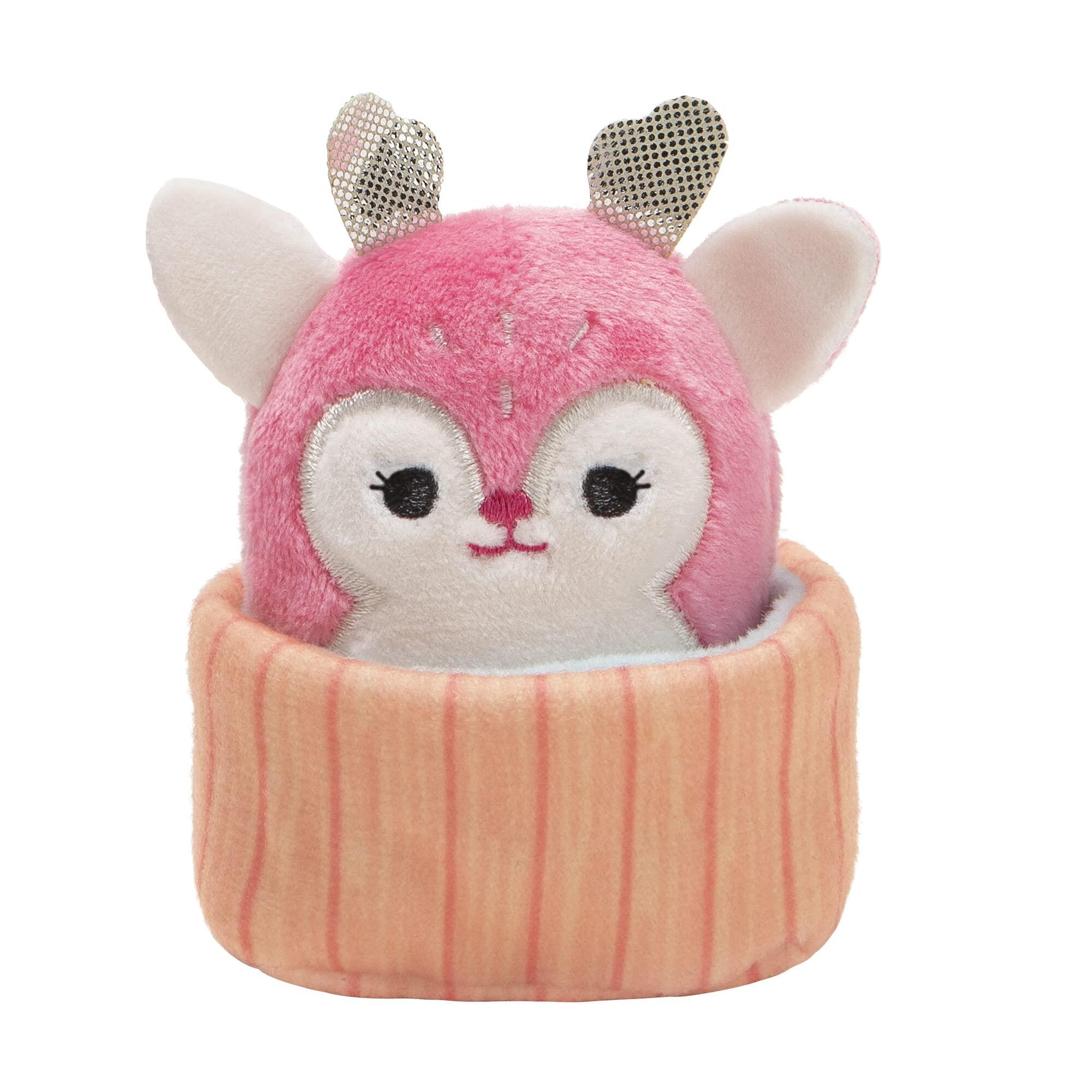 Squishville Squishville by Original Squishmallows Deluxe Day Spa Playscene - Include 2-Inch Duchess The Pink Deer, Towel Wrap, Face Mask, Basin & Lounge Chair - Toys for Kids