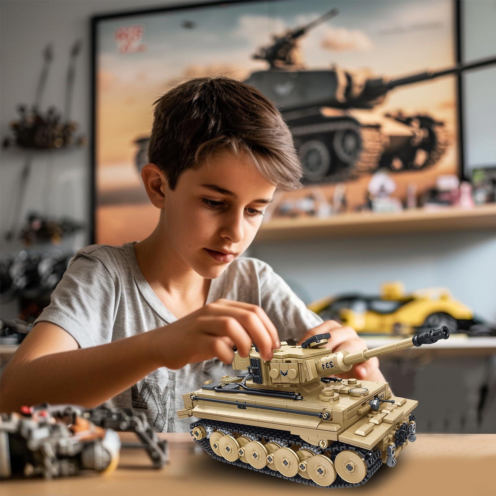 BestMoment BestMoment Military Tiger RC Tank Building Toys -993 PCS WW2 Army Military Toys Building Blocks for Adults, World of Tanks Building Set for Sons Grandchildren Nieces Nephews Christmas & Birthday Gift