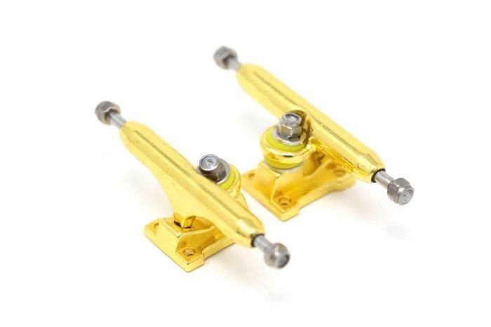 Skull Fingerboards Skull Fingerboards Einstein in Space 34mm Pro Part Upgraded Complete Professional Wooden Fingerboard Mini Skateboard 5 PLY Premium Grade Veneer with Polyurethane ABEC Bearing Wheels