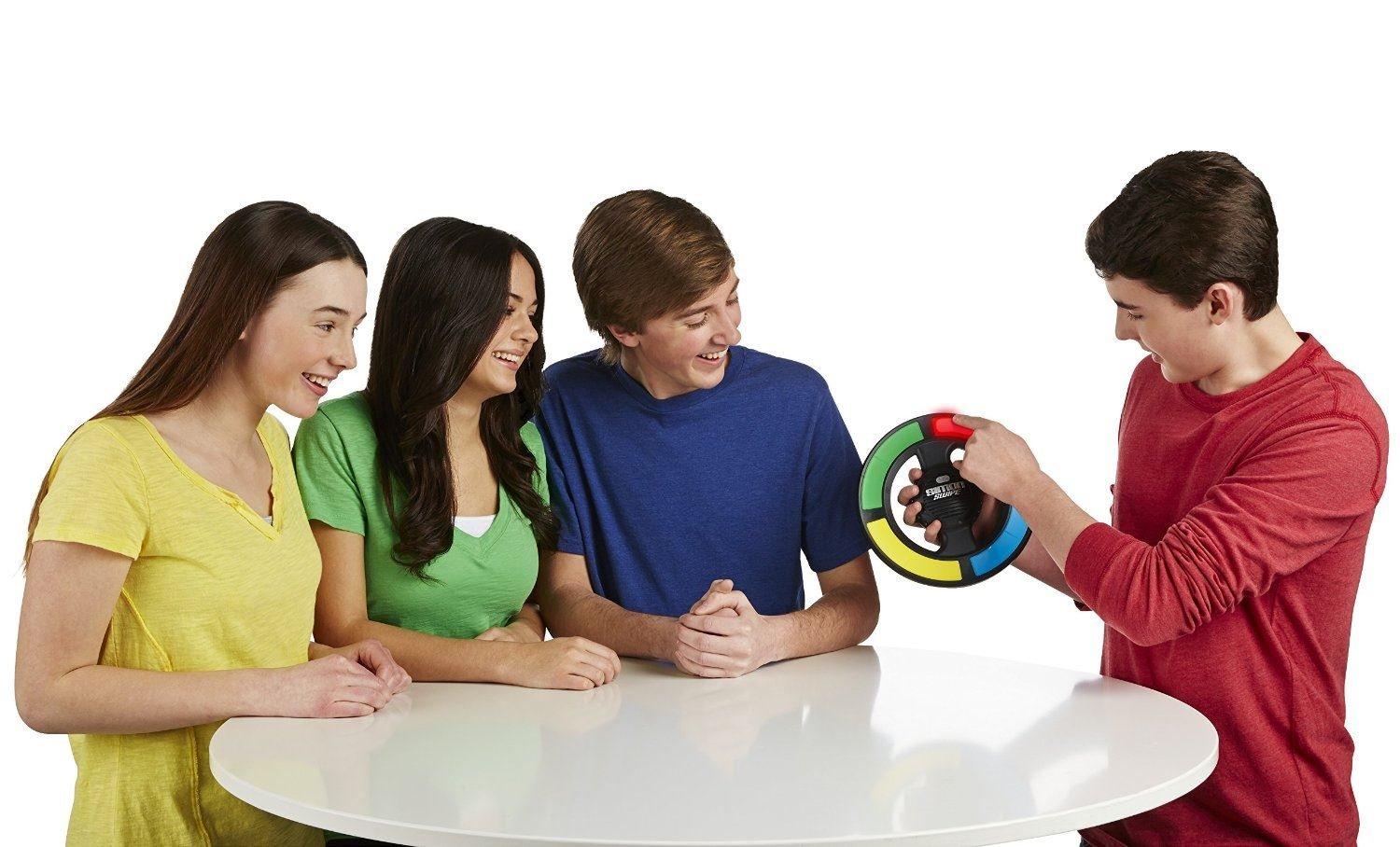 Hasbro Gaming Hasbro Gaming Simon Swipe Game