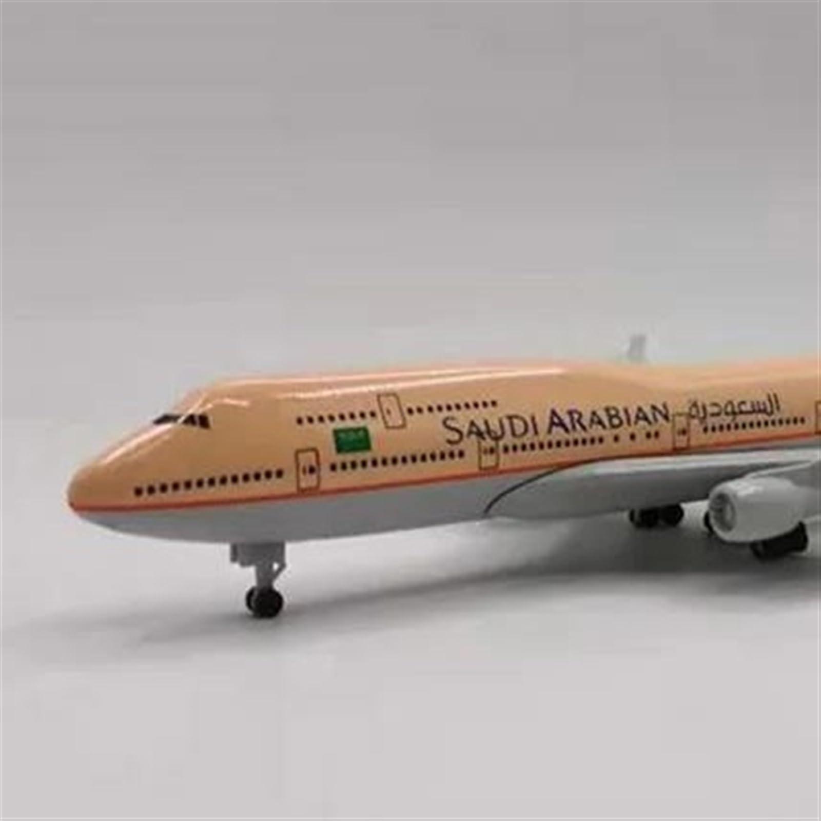 SUNSUNLY Decorate Airplane 20CM 1/400 for Saudi Arabian Airlines B747 Model Base Landing Gear Airbus Aircraft Static Model for Collection or Gift