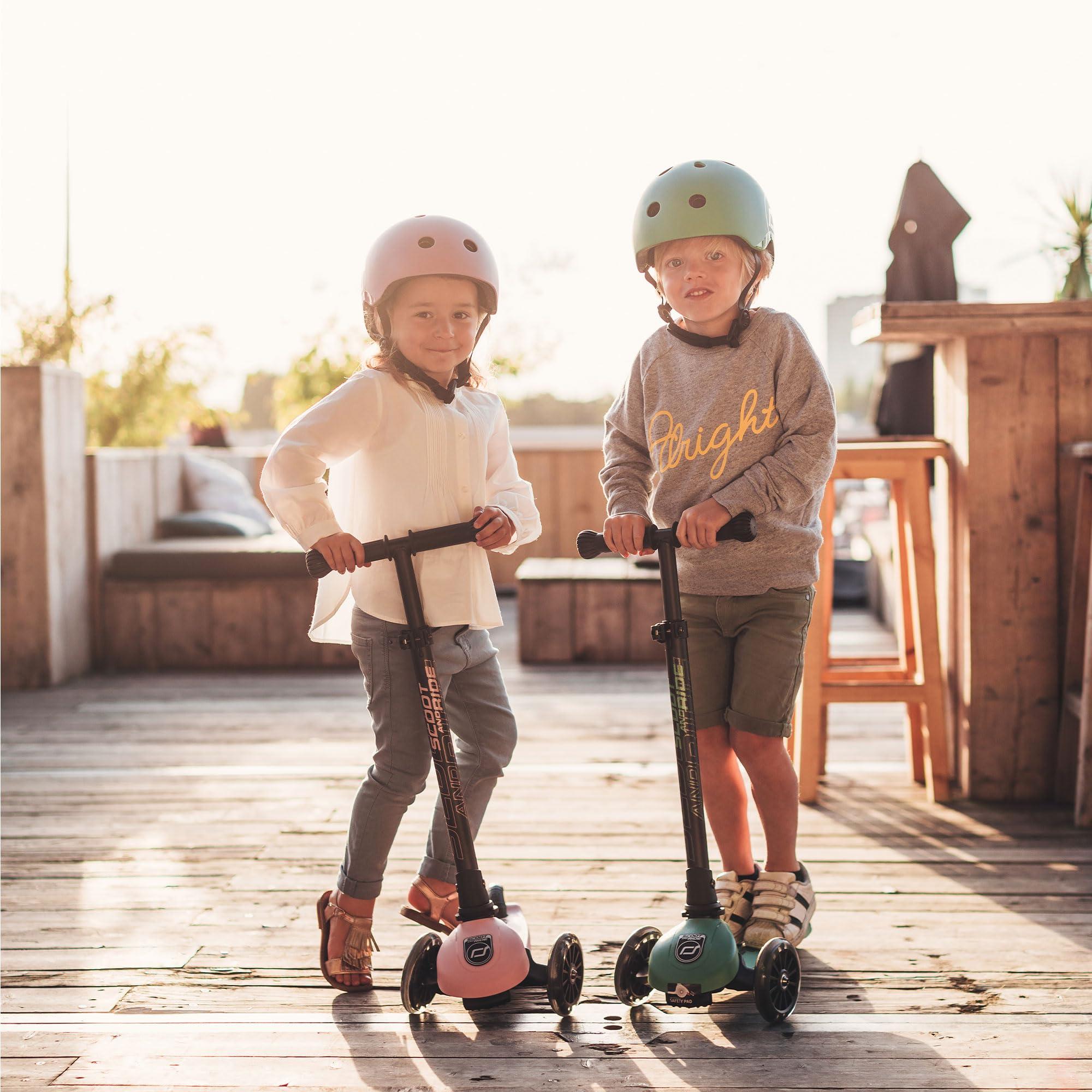 Scoot & Ride Scoot and Ride Highwaykick 3 Scooter Forest